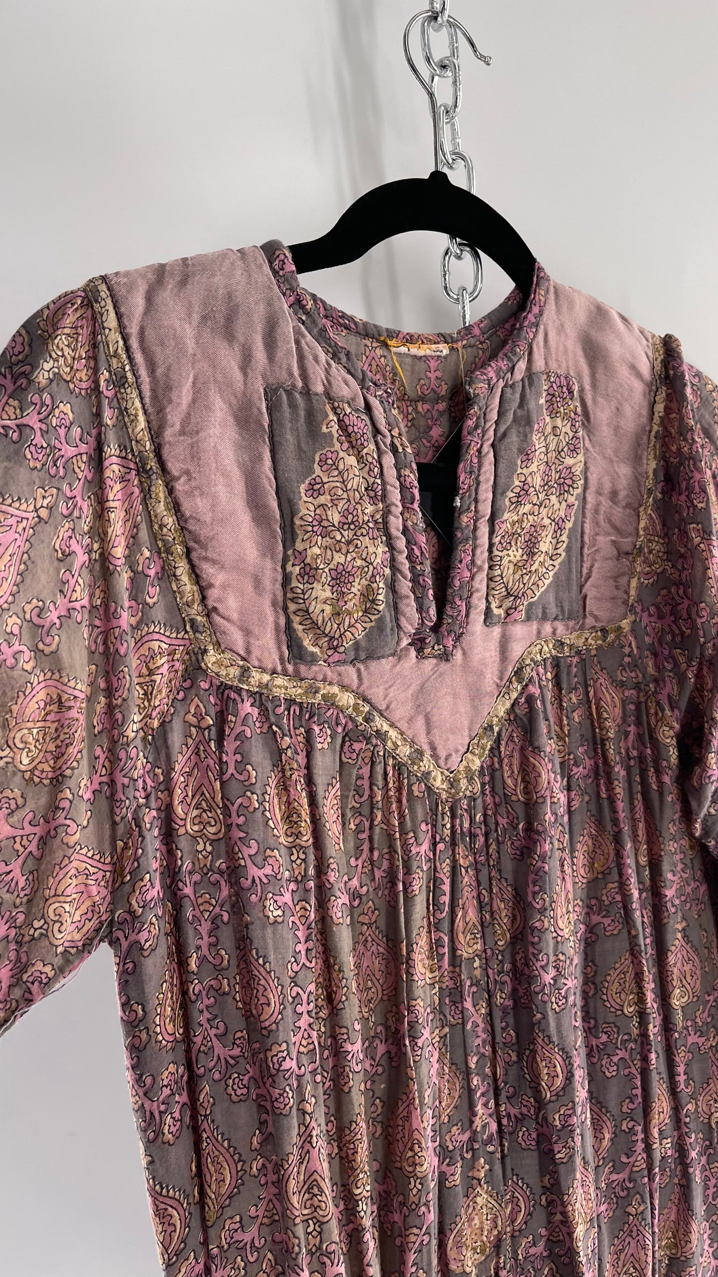 Vintage 1970s Handmade Dusty Purple Full Length Dress with Paisley Pattern and Quilted Neckline (Small)