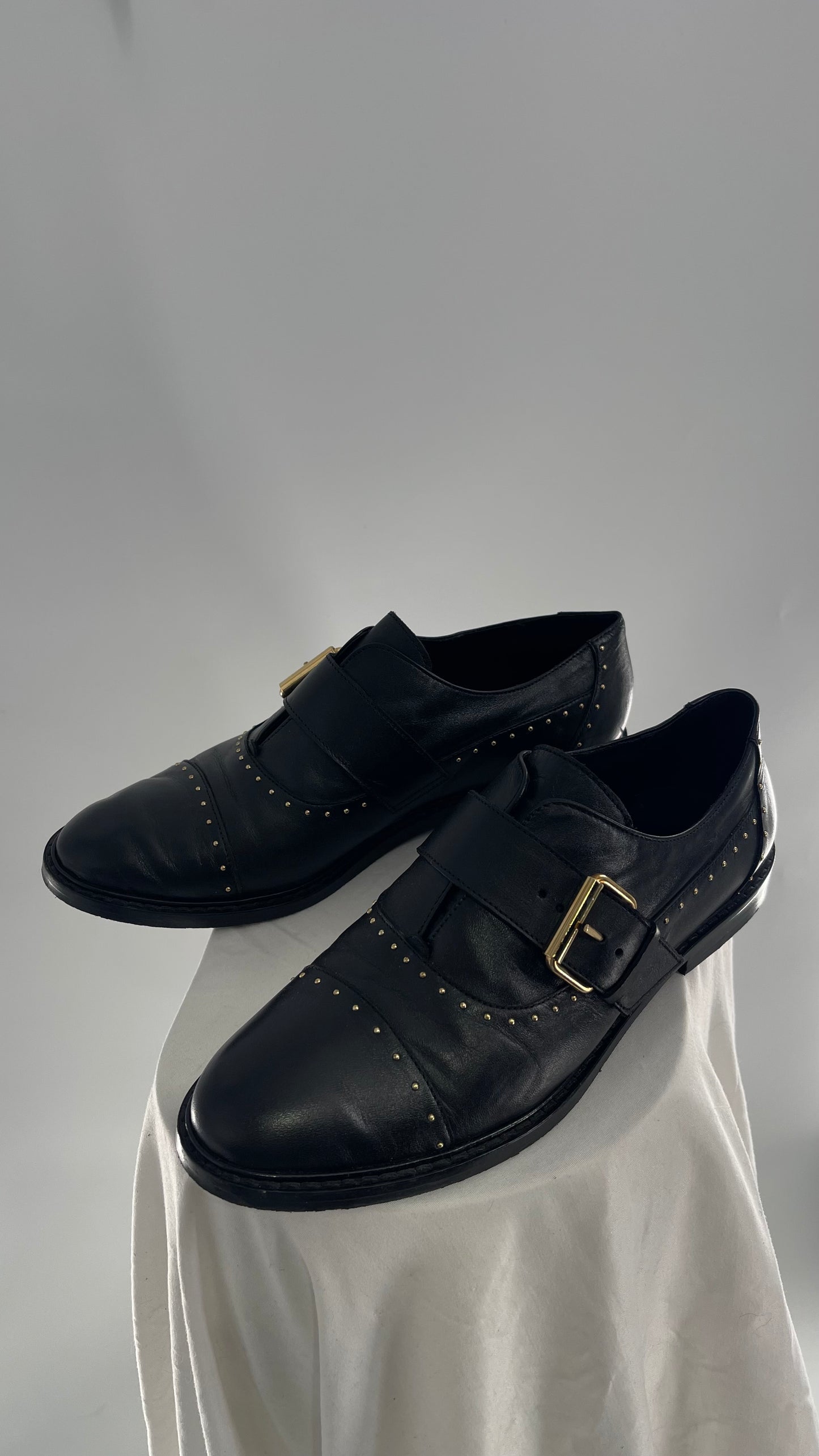 Vintage COSMOPARIS Black Leather Side Buckle Oxford with Gold Stud Details (39)