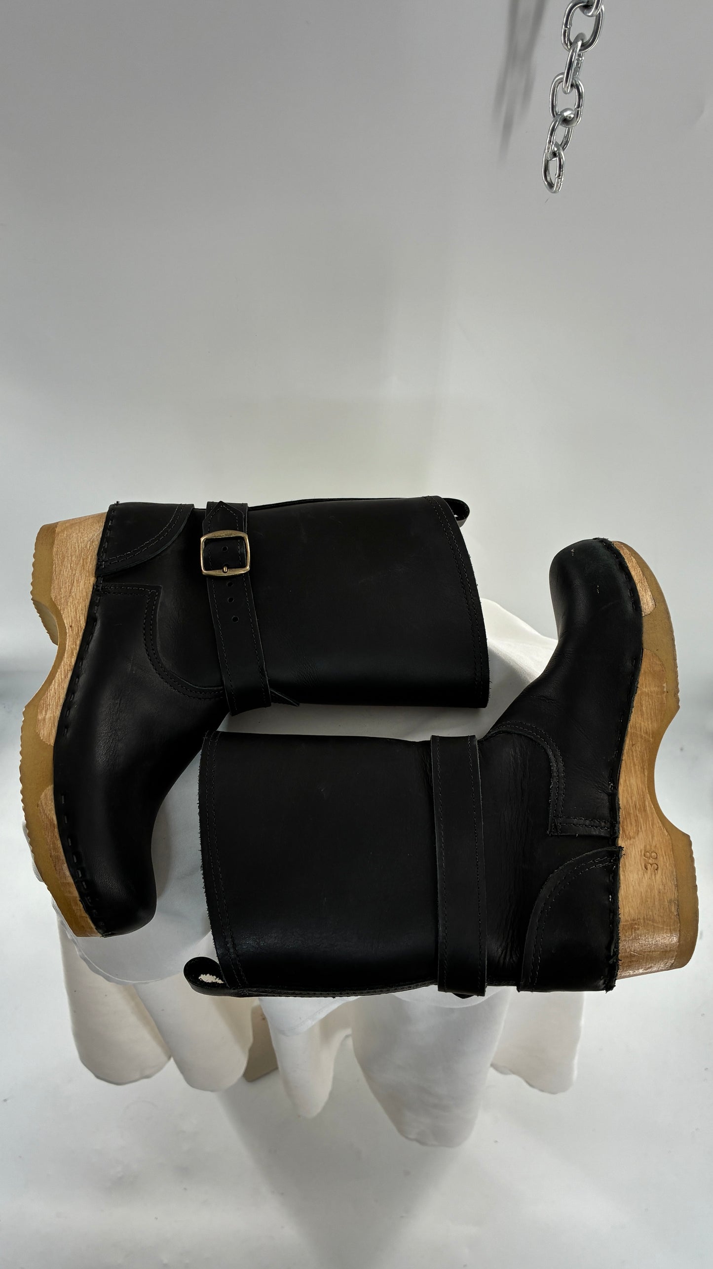 Vintage SVEN Swedish Thick Leather Black Clog Boots with Wooden Sole (38)
