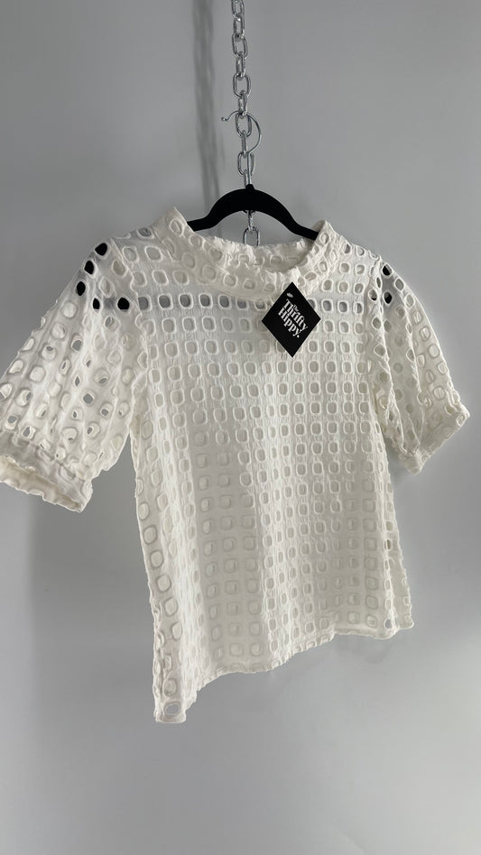 Anthropologie Wolven White Puff Sleeve Open Square Embroidery Layered Blouse (4)