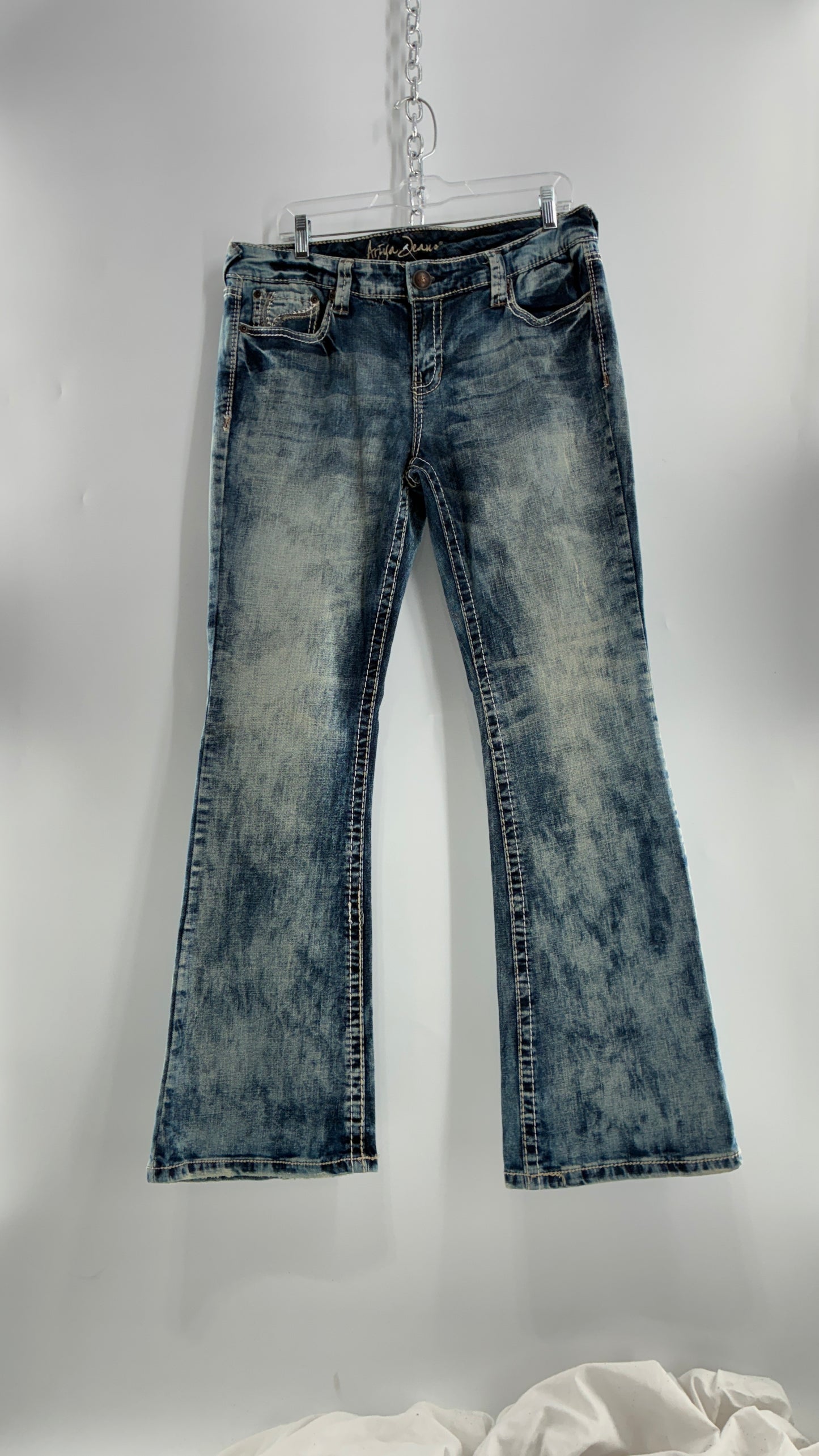 Vintage ARIYA JEANS Acid Washed Kick Flares with Embroidered Pockets (15/16)