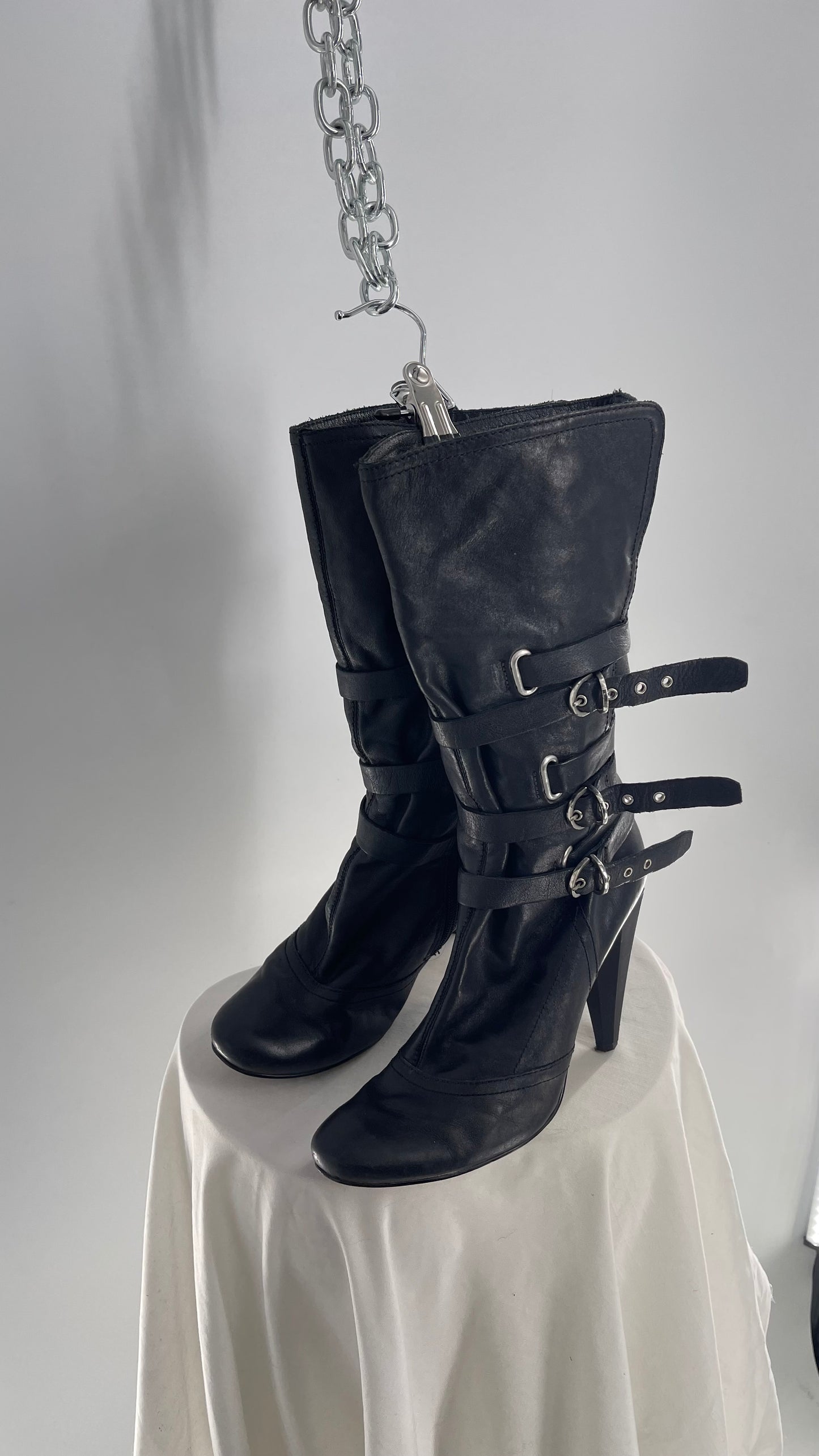 Vintage Black Leather Round Toe Knee High Boot Heel with Multiple Strap/Buckle Details (8.5)