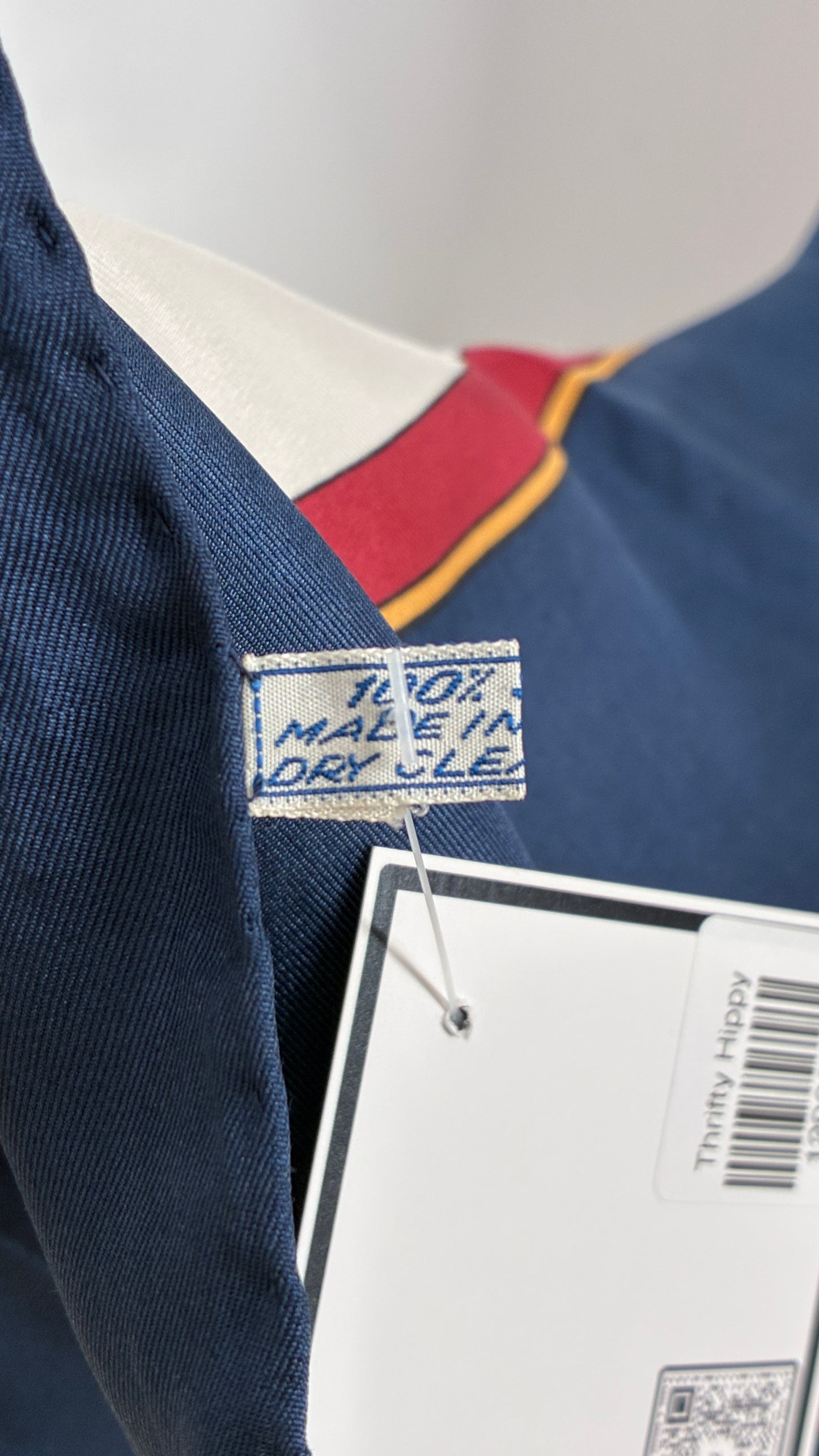 Vintage LEO BERRCETI CXII 100% Silk Scarf Made in Italy