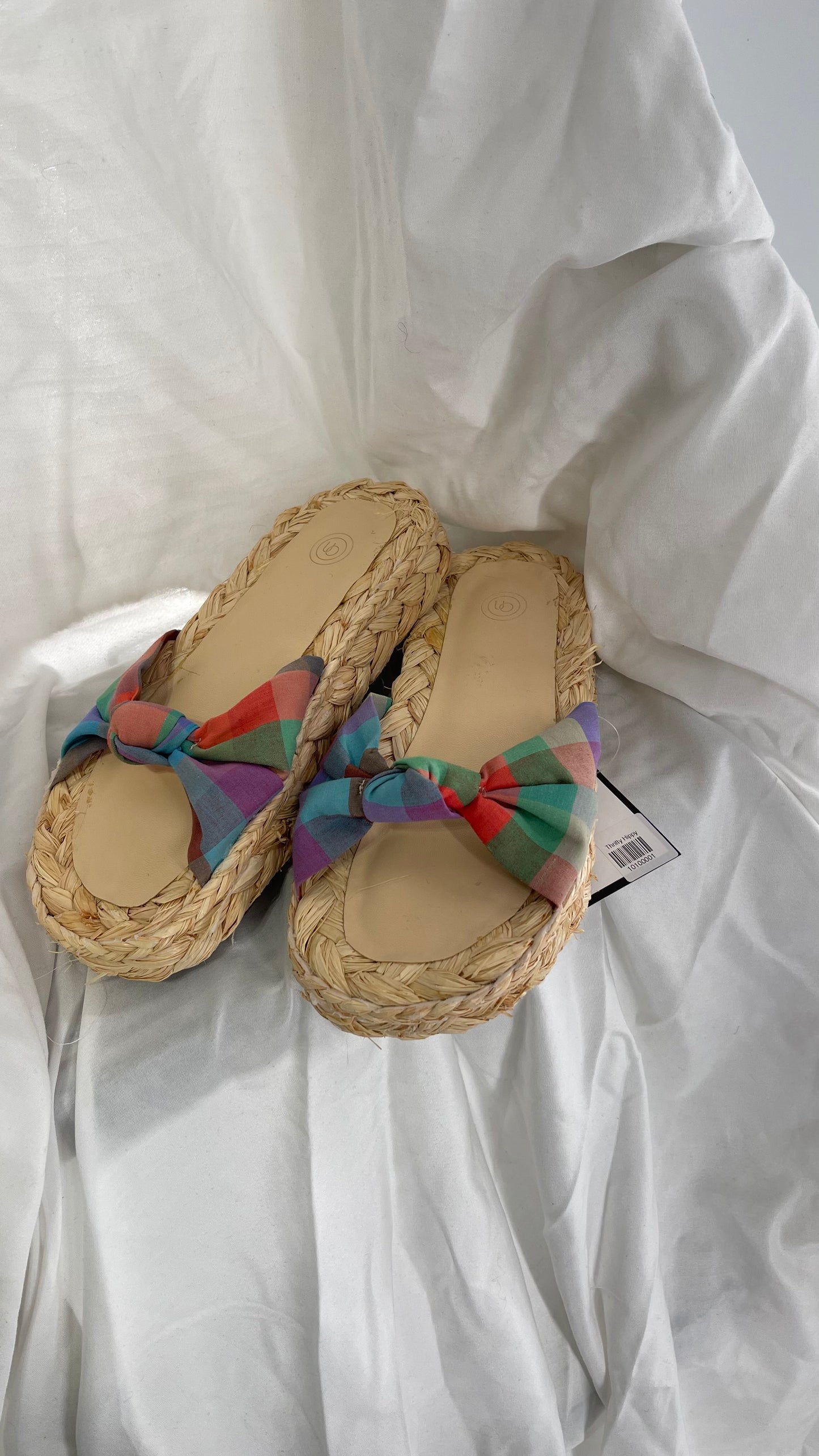 Urban Outfitters Wicker Sole Sandal with Picnic Patterned Strap (6)