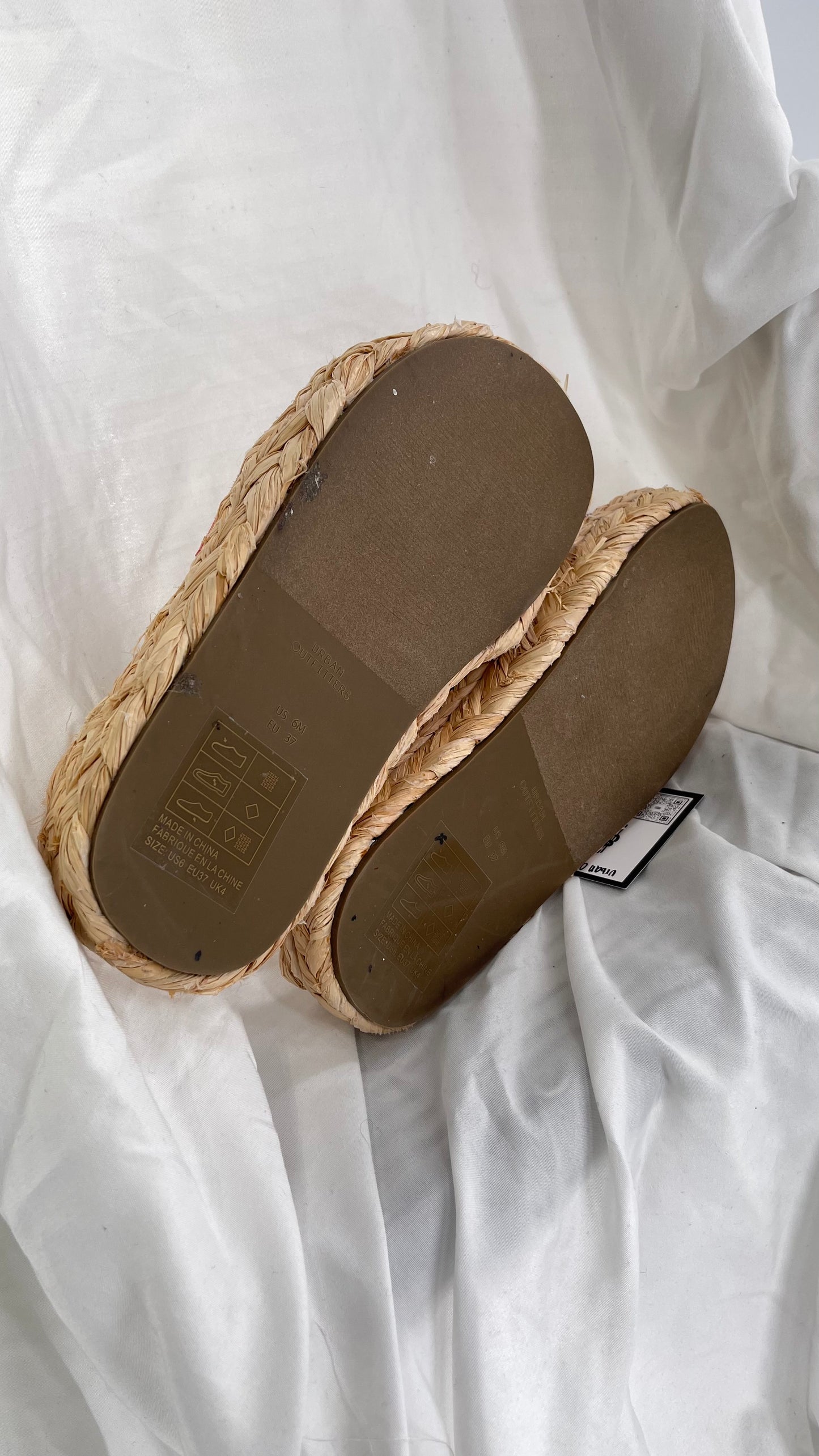 Urban Outfitters Wicker Sole Sandal with Picnic Patterned Strap (6)