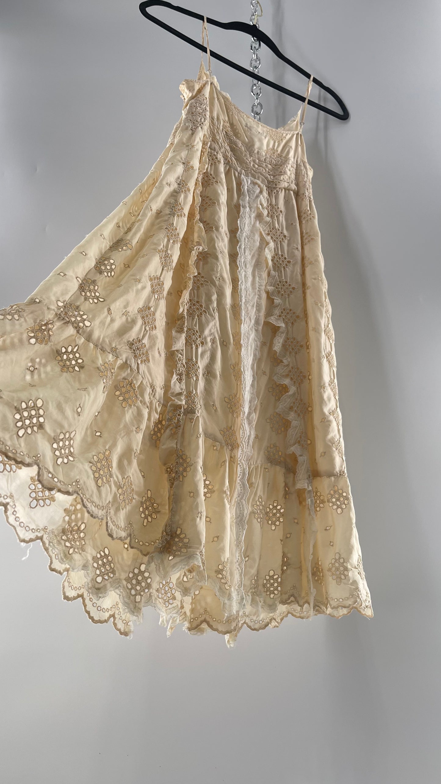 Vintage 100% Silk Off White Lace Mini Dress (XS)