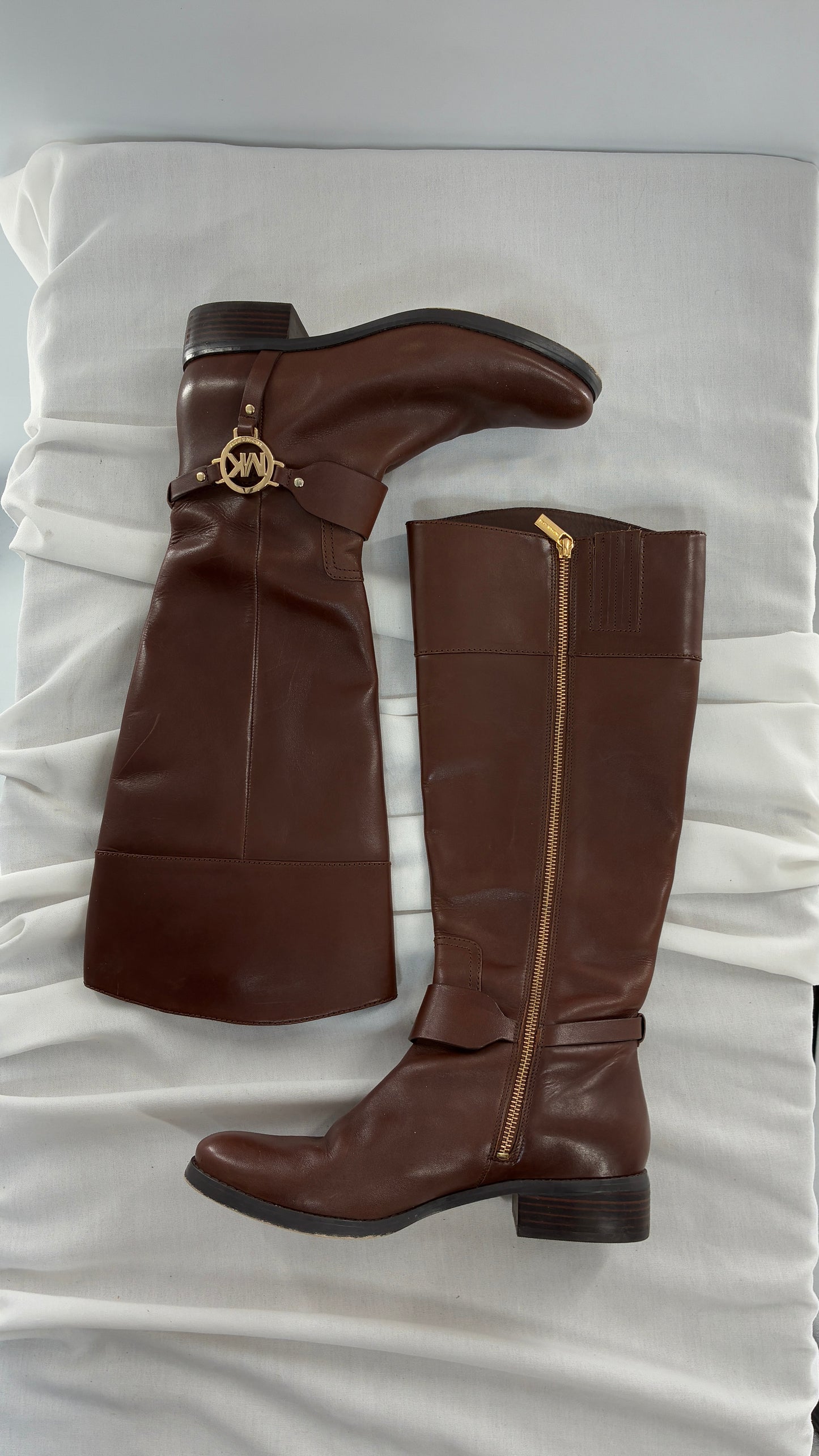 Vintage MICHAEL KORS Knee High Brown Genuine Leather Moto Boot with Gold Detailing (9)