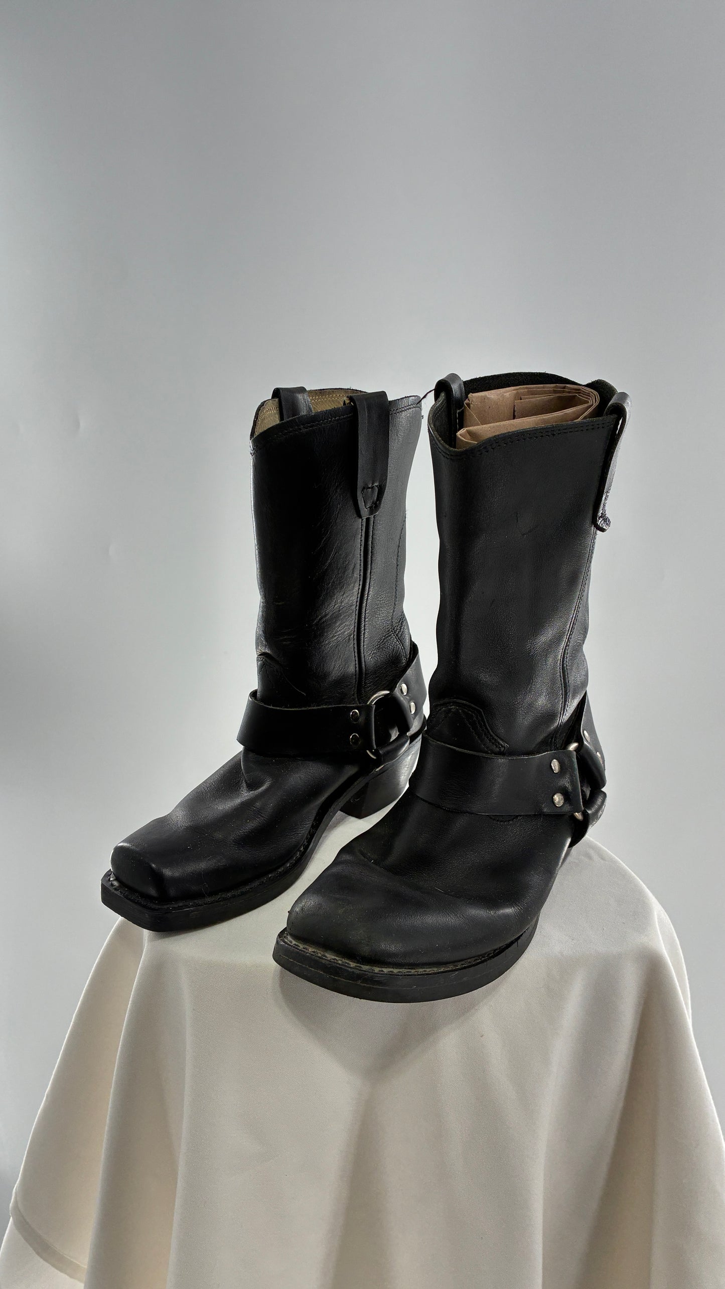 Vintage Mismatched Black Heavy Duty Leather Motorcycle Boots (8,9?)