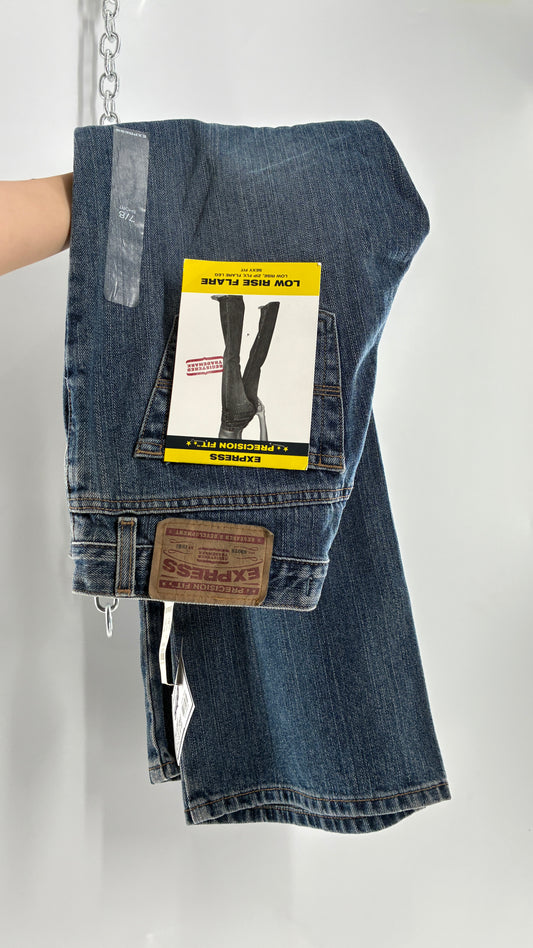 Deadstock Vintage EXPRESS Low Rise Flared Jeans (7/8)