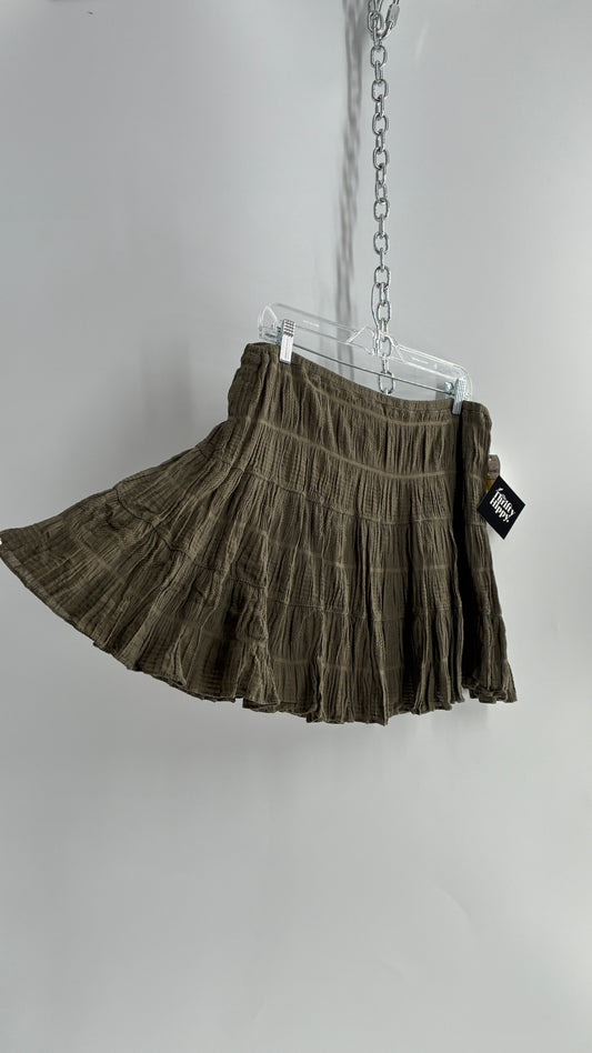 Deadstock Vintage FILENES BASEMENT Army Green Tiered Crimped Cotton Micro Mini Skirt (Large)