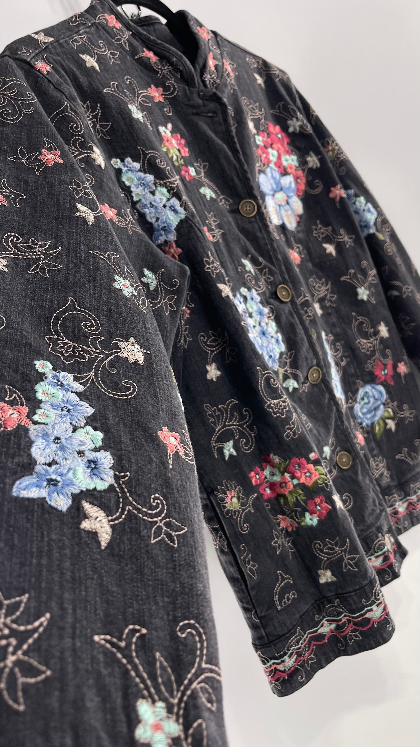 Vintage Gray Denim&Co Jacket Covered in Embroidered Florals (Medium)