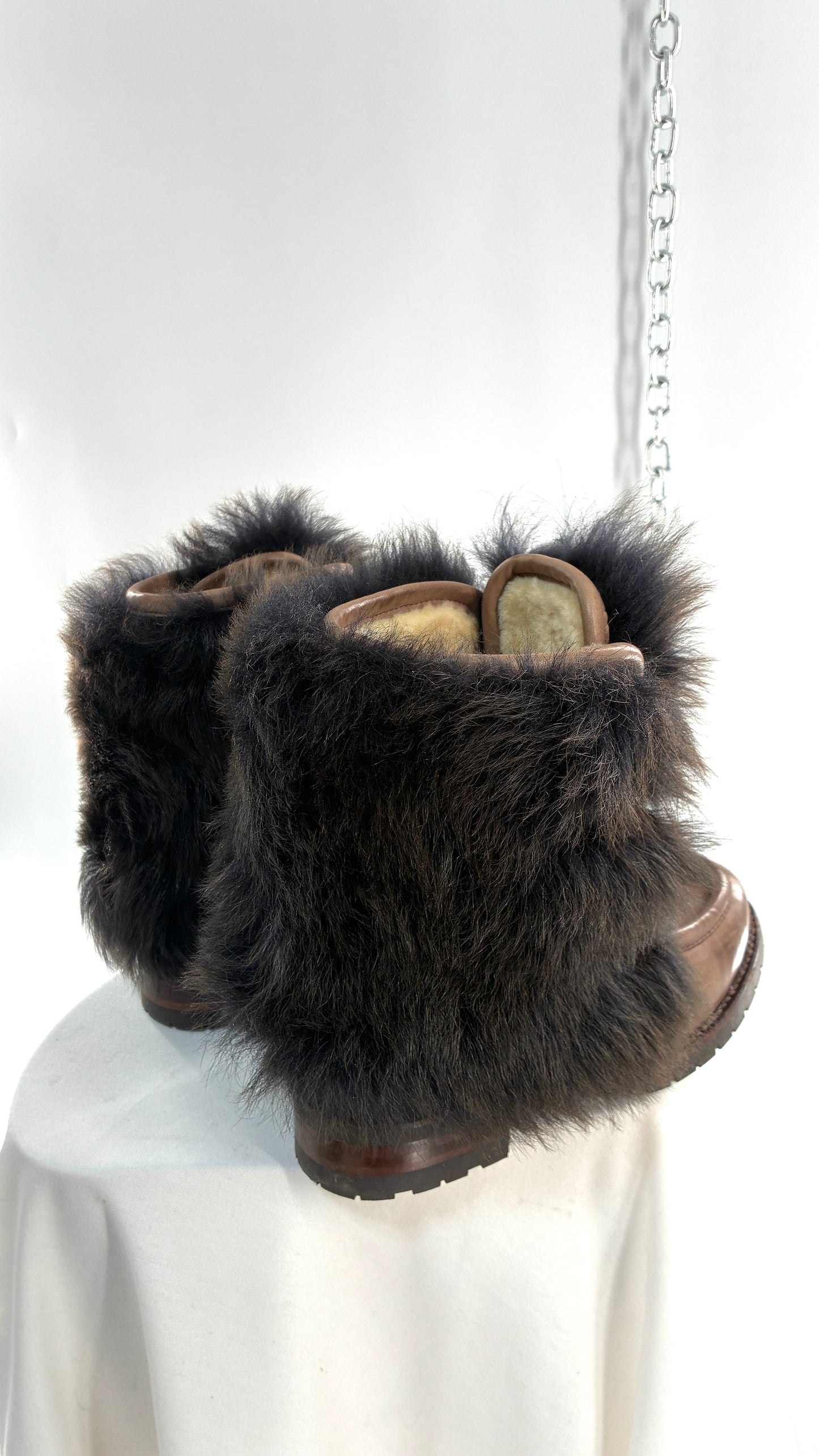 Vintage AERIN Apres Ski Brown Leather Boots with Genuine Fur and Shearling Lining (7)