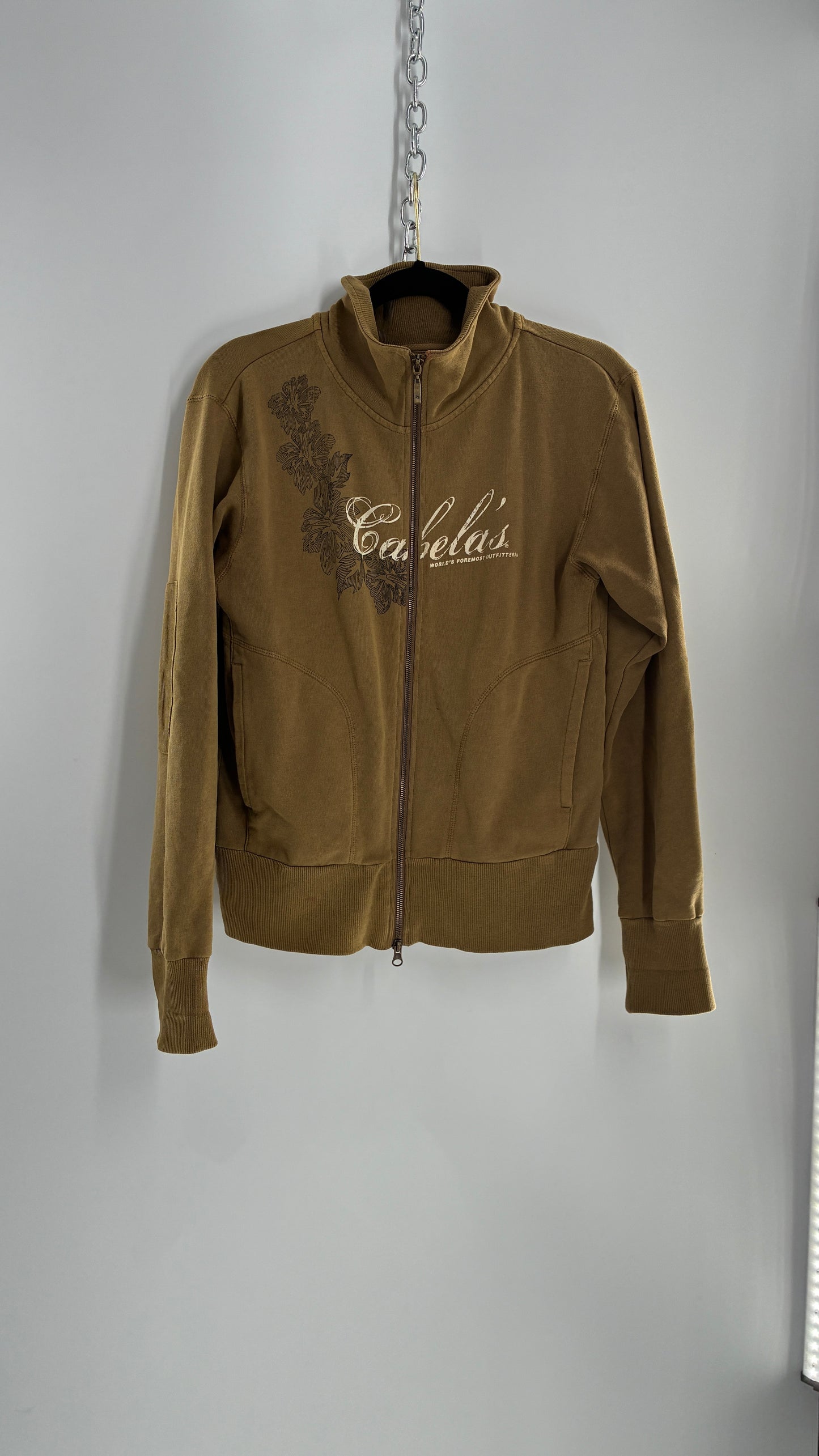 Vintage Cabela’s Tan Zip Front with Patch Details and 2000s Graphic (Large)