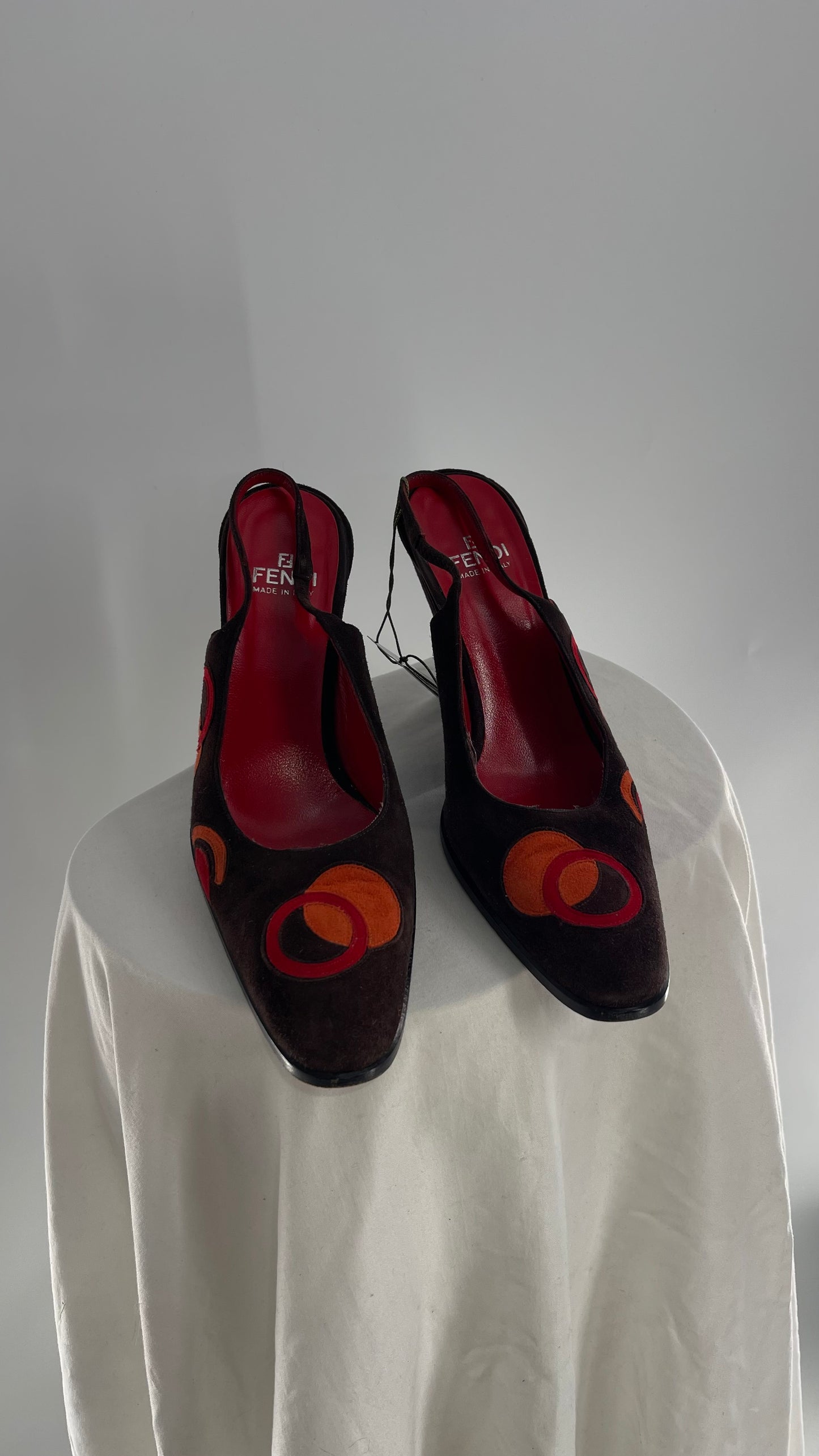 Vintage 1980s FENDI Brown Suede Leather Heel with Abstract Orange/Red Circles and Curved Heel (8)