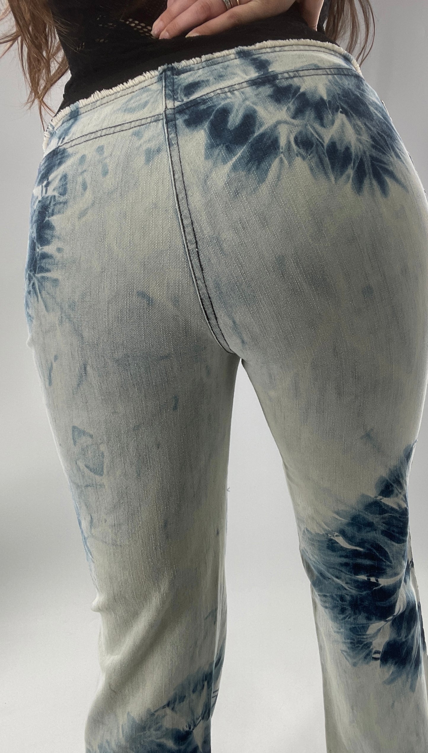 Vintage 1990s DKNY Light Bleached Jeans with Tie Dye Denim Pattern, Raw Edge Low Rise, and Studded Sides (5)