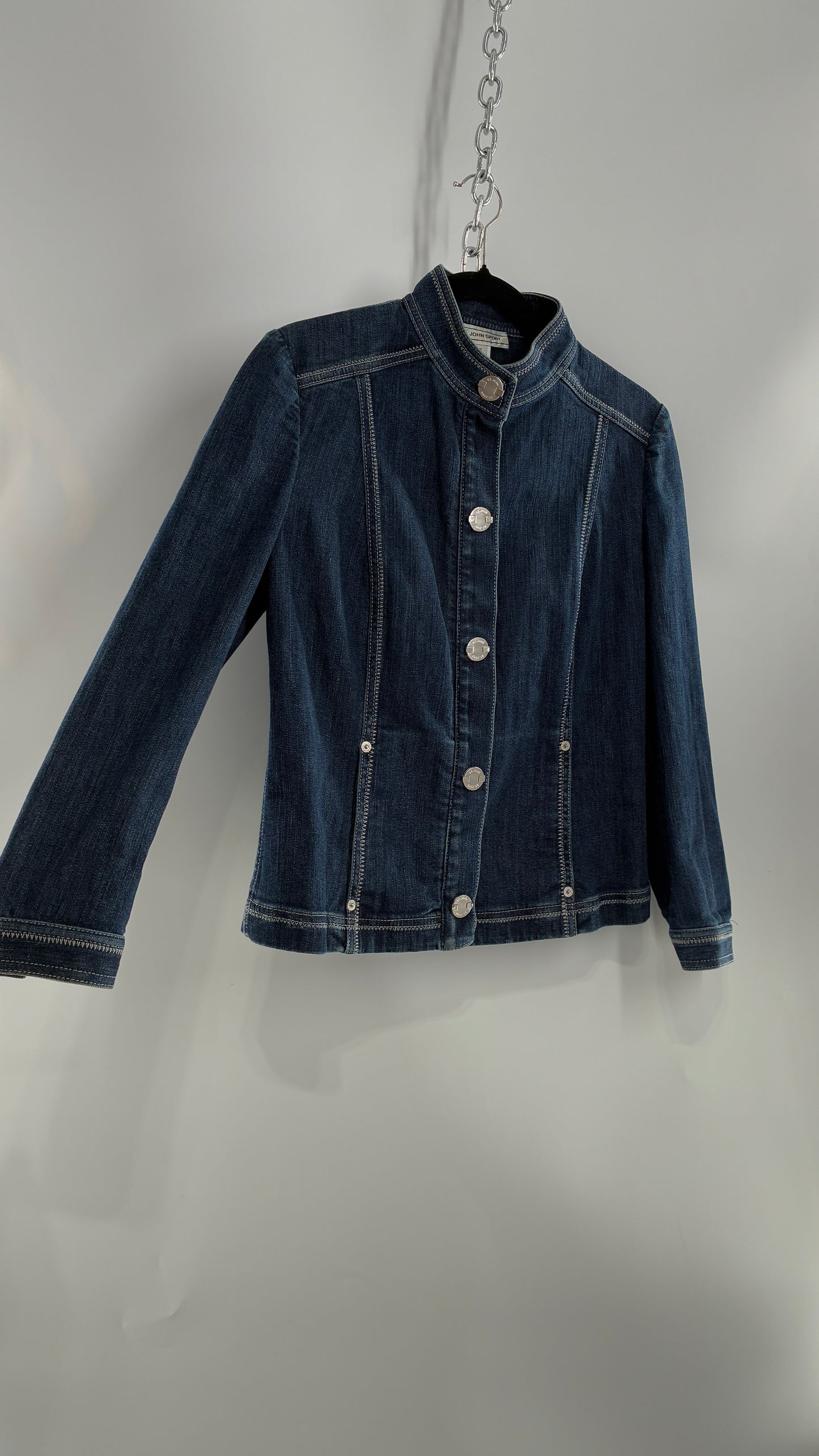 Vintage ST JOHN SPORT Medium Wash Denim Zip Up Jacket (Small)