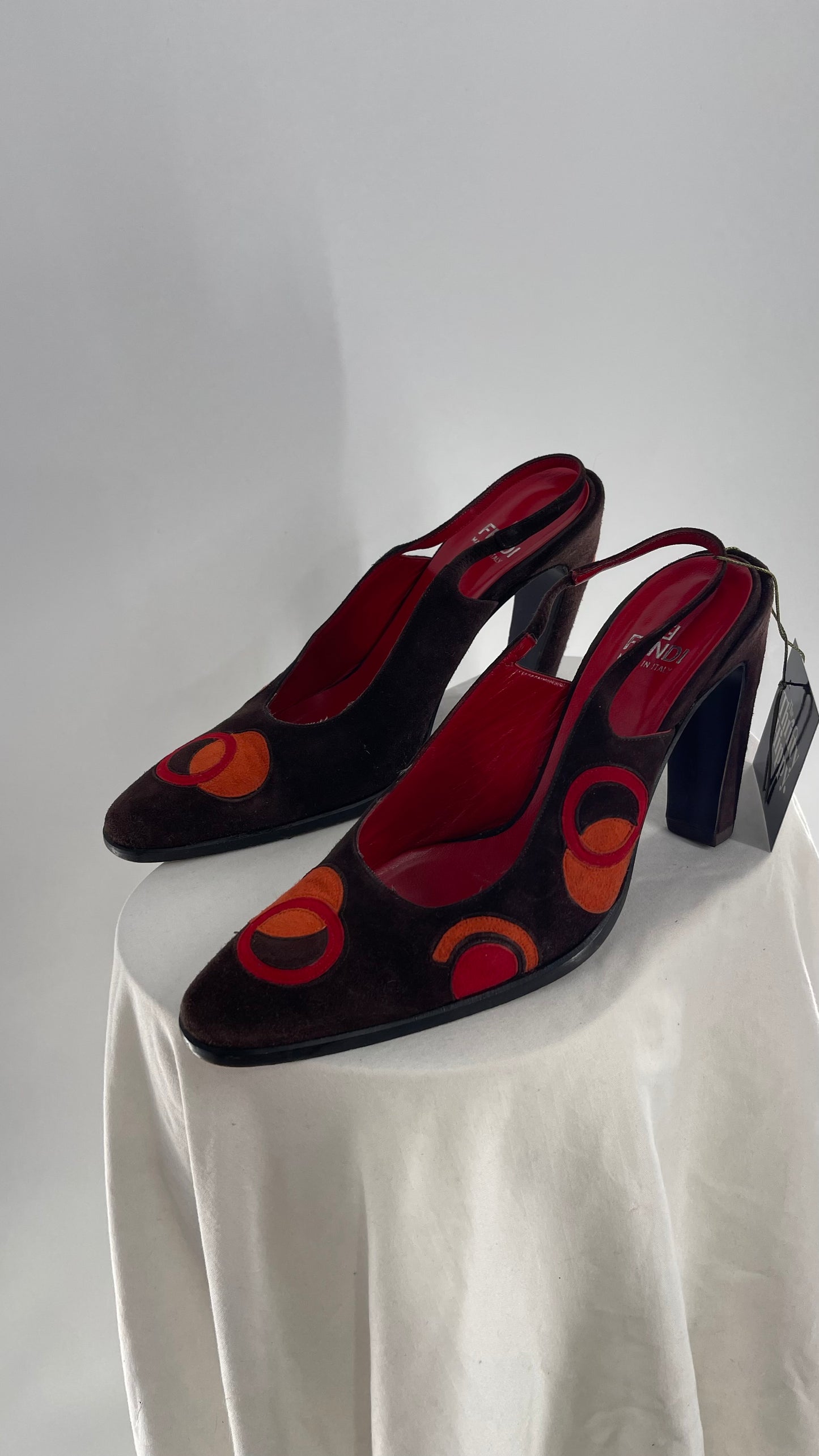 Vintage 1980s FENDI Brown Suede Leather Heel with Abstract Orange/Red Circles and Curved Heel (8)