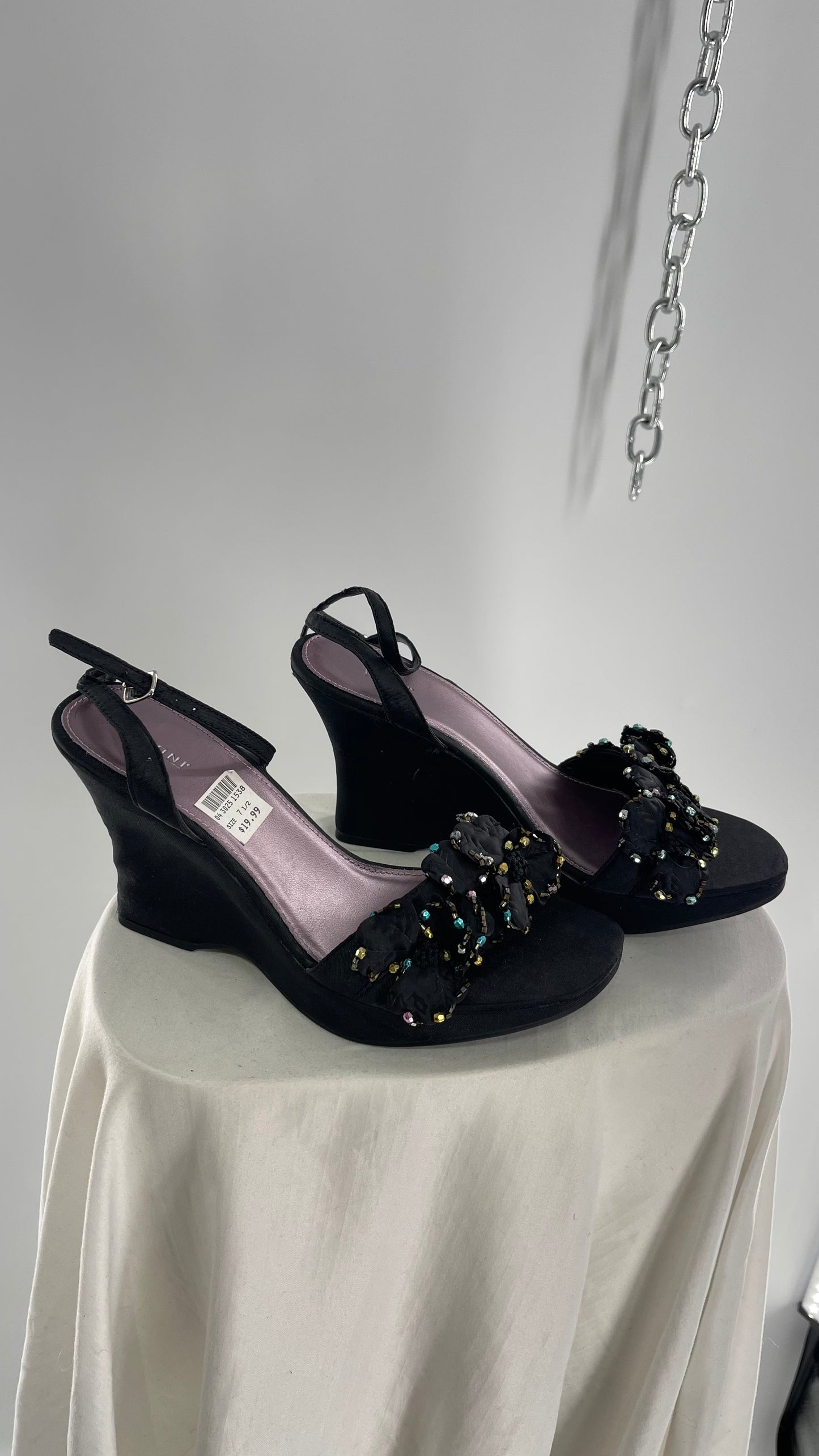 FIONI Vintage Black Wedge Satin Heel with Beaded Floral Rosette Petals (7.5)