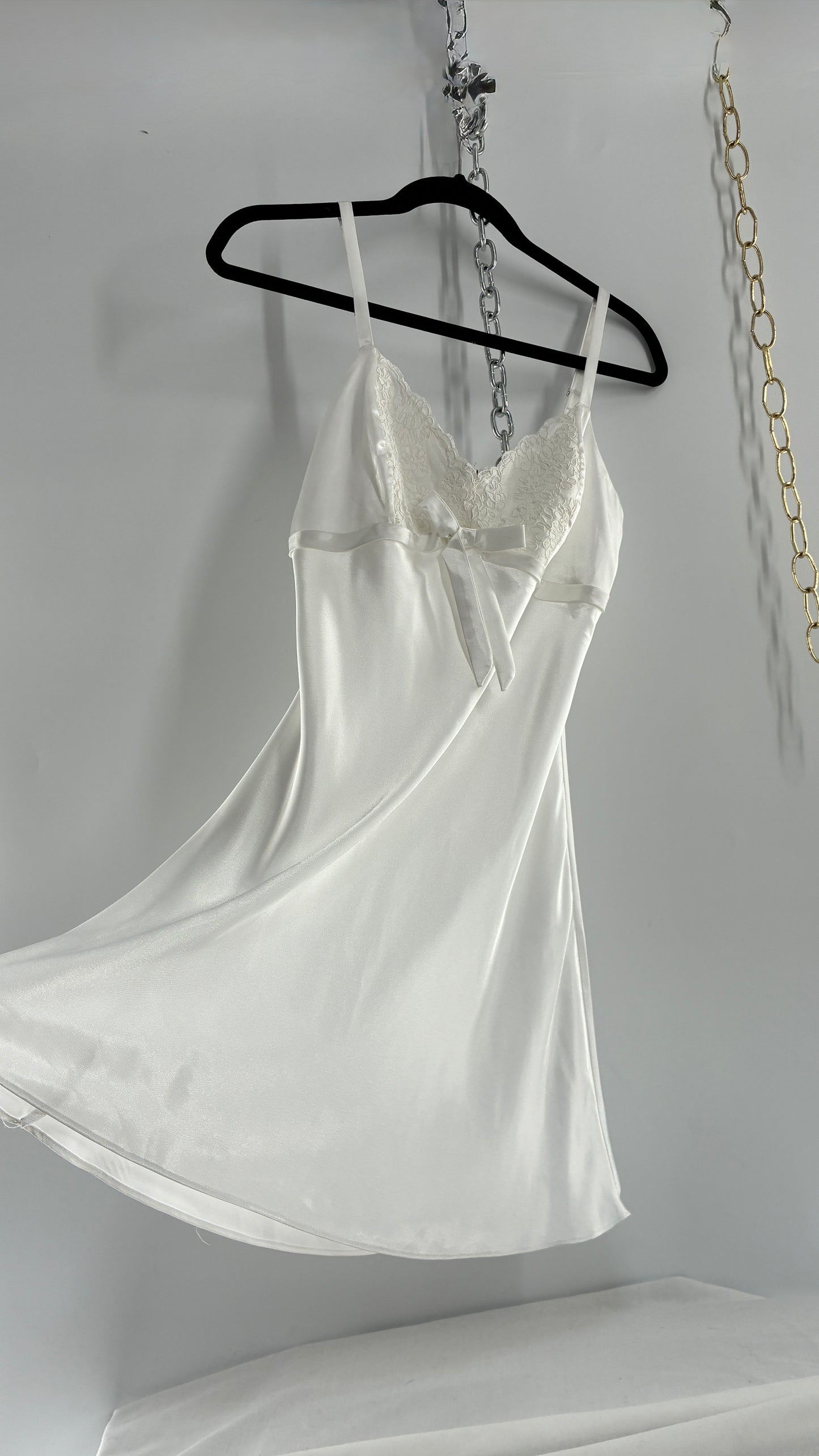 Vintage JONES NEW YORK White Slip Mini Dress (Small)
