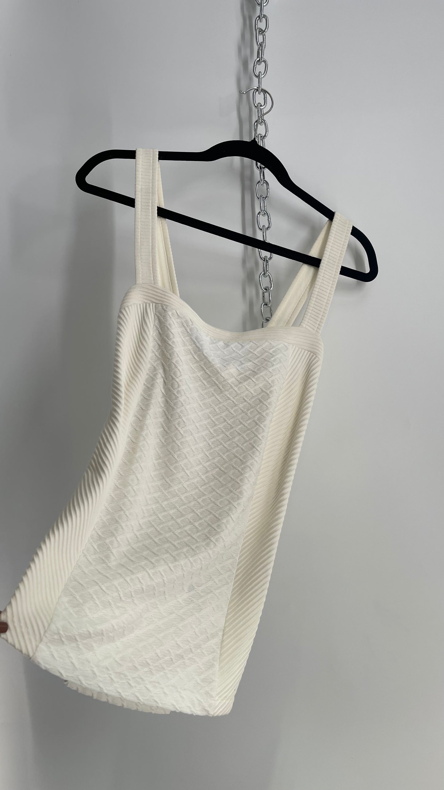 Anthropologie Deletta Cross Cross Back Camisole (Large)