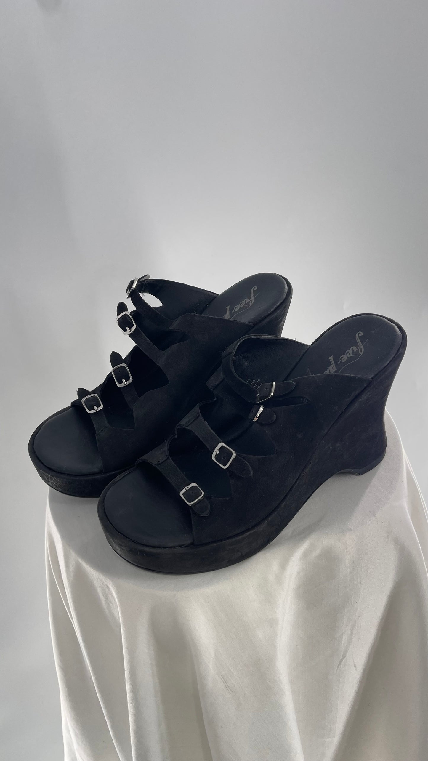 Free People Huffman Black Leather Buckle Wedge Heel (38)