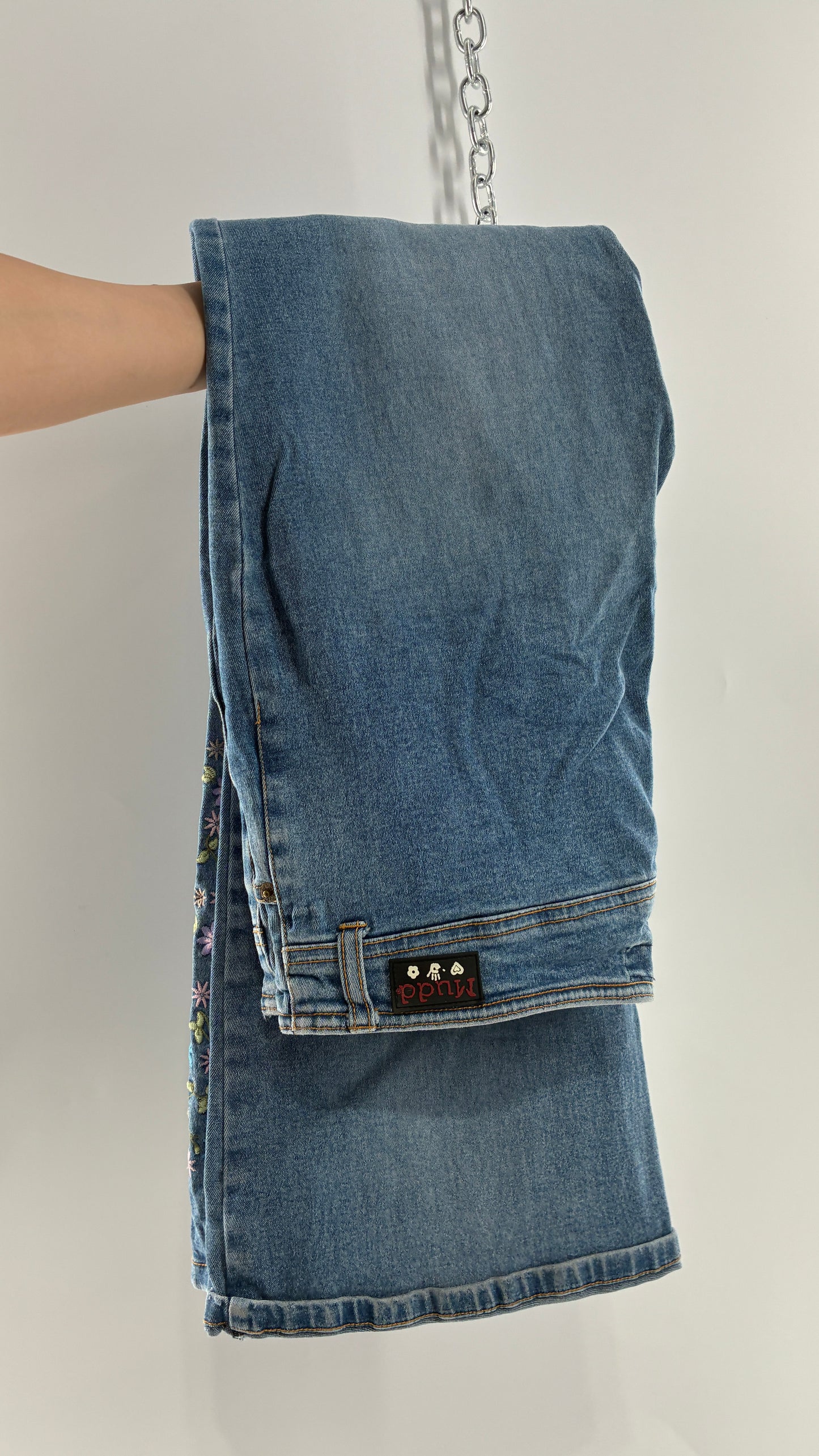 Vintage MUDD Light Wash, Low Rise Jeans with Grommet Waistband and Embroidered Florals (11)