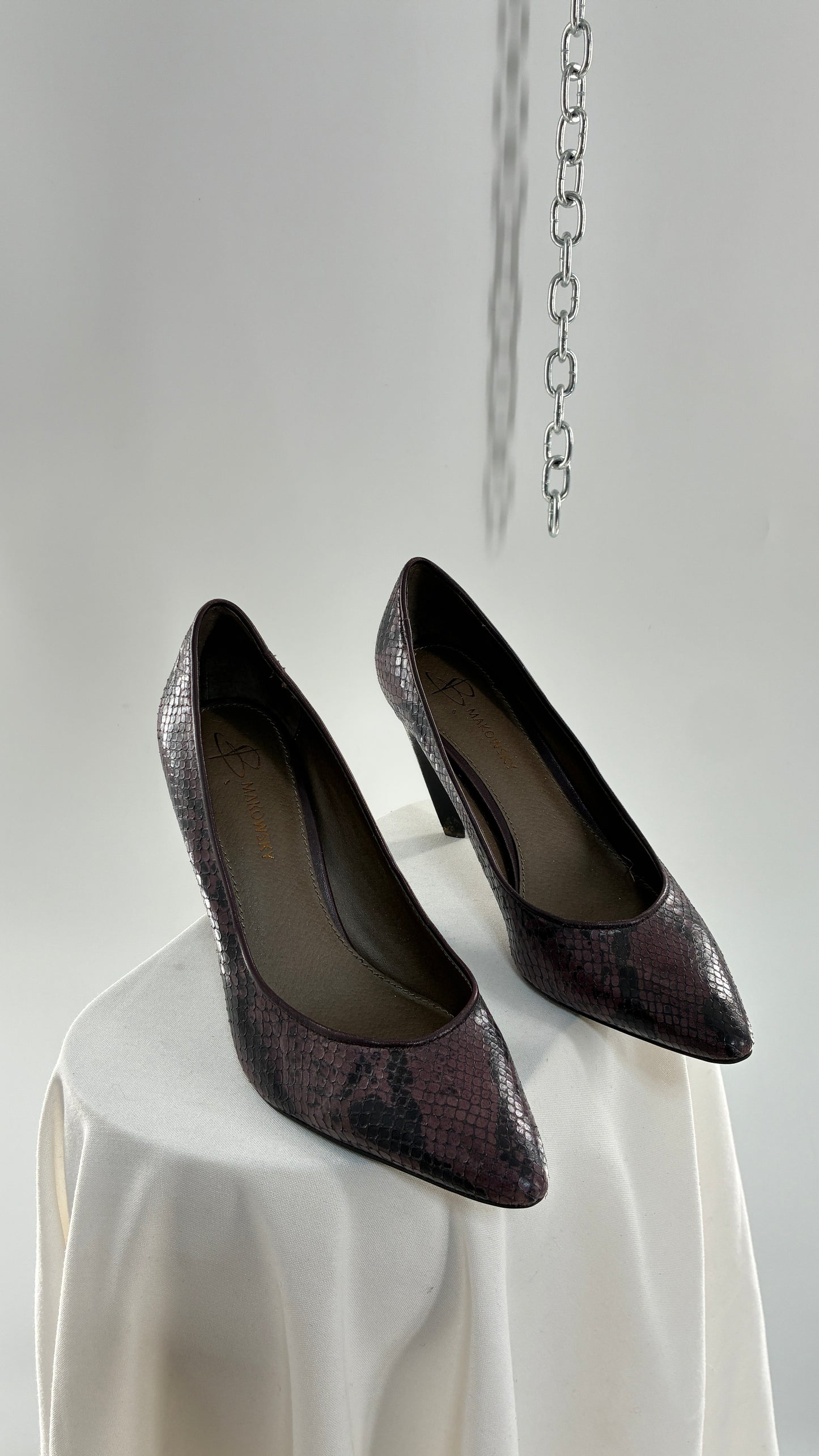 Vintage B MAKOWSKY Snake Embossed Pointed Toe Heel with Block Heel (9.5)