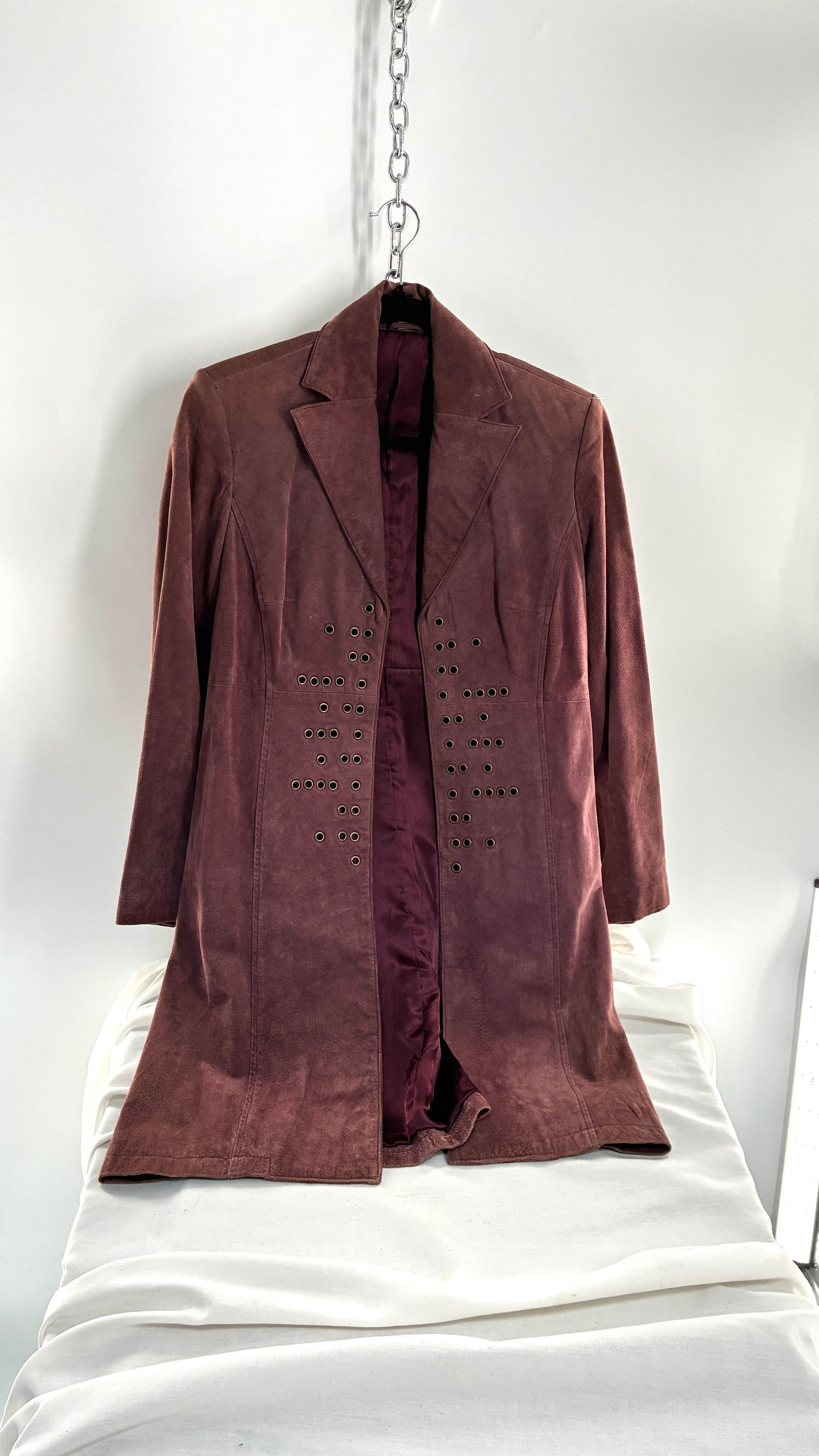 Vintage BANDOLINO Genuine Suede Dusty Mauve Coat with Gold Grommet Detailing (Small)
