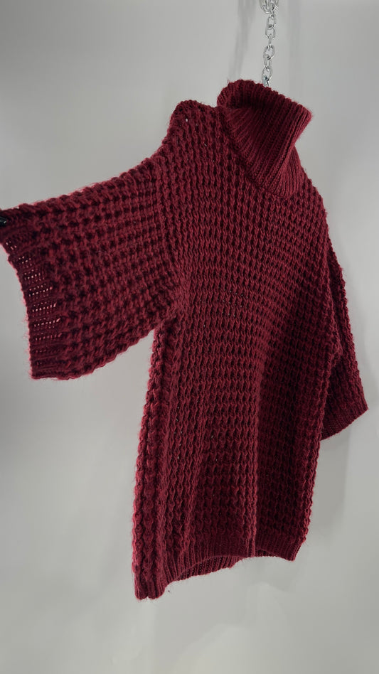 Anthropologie Thick Knit Burgundy/Maroon Short Sleeve Slouchy Turtle/Mock Neck Sweater (Large)
