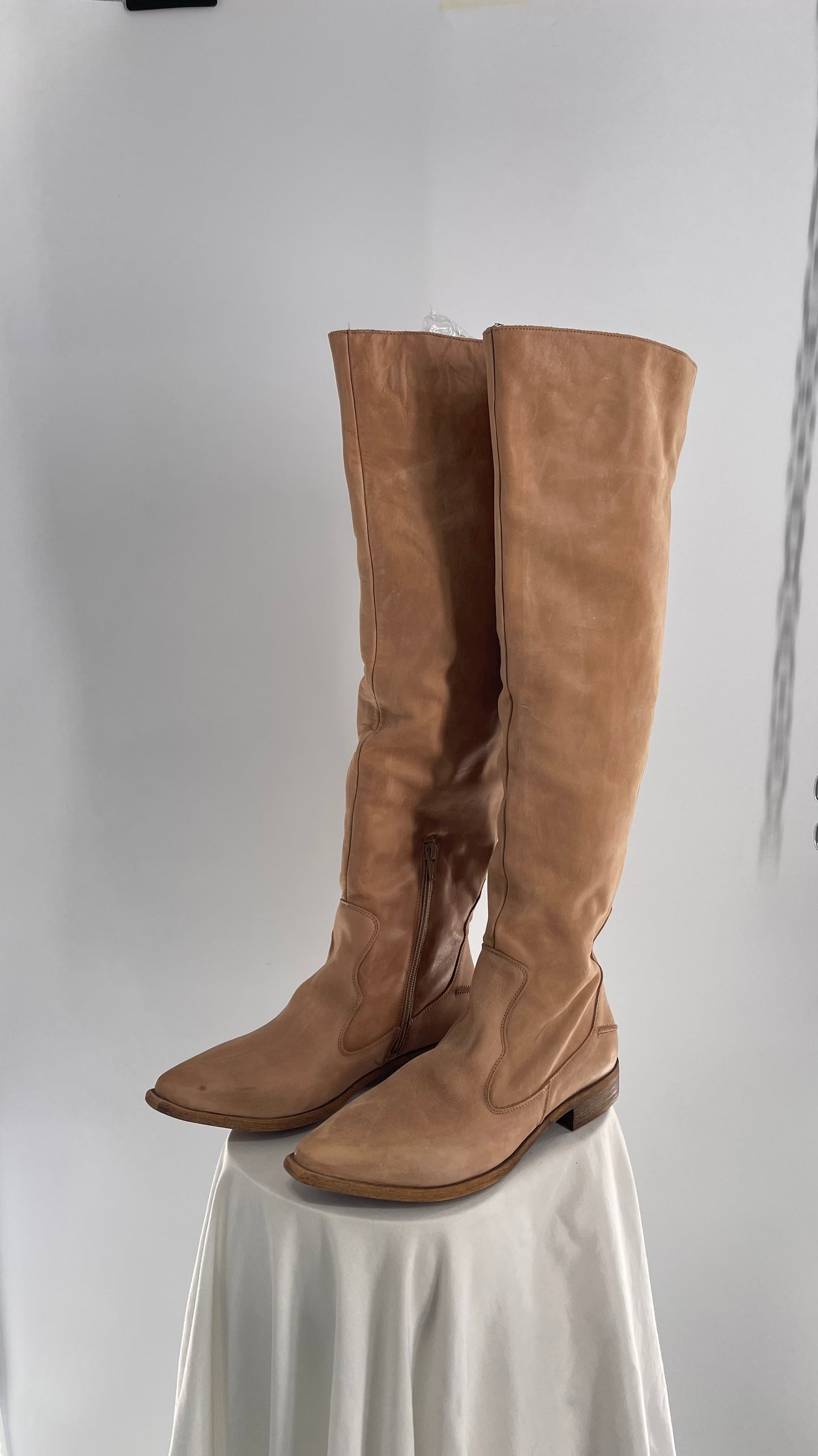 Free People Tan Leather Brenna Over the Knee Pointed Toe Boots (39/9)