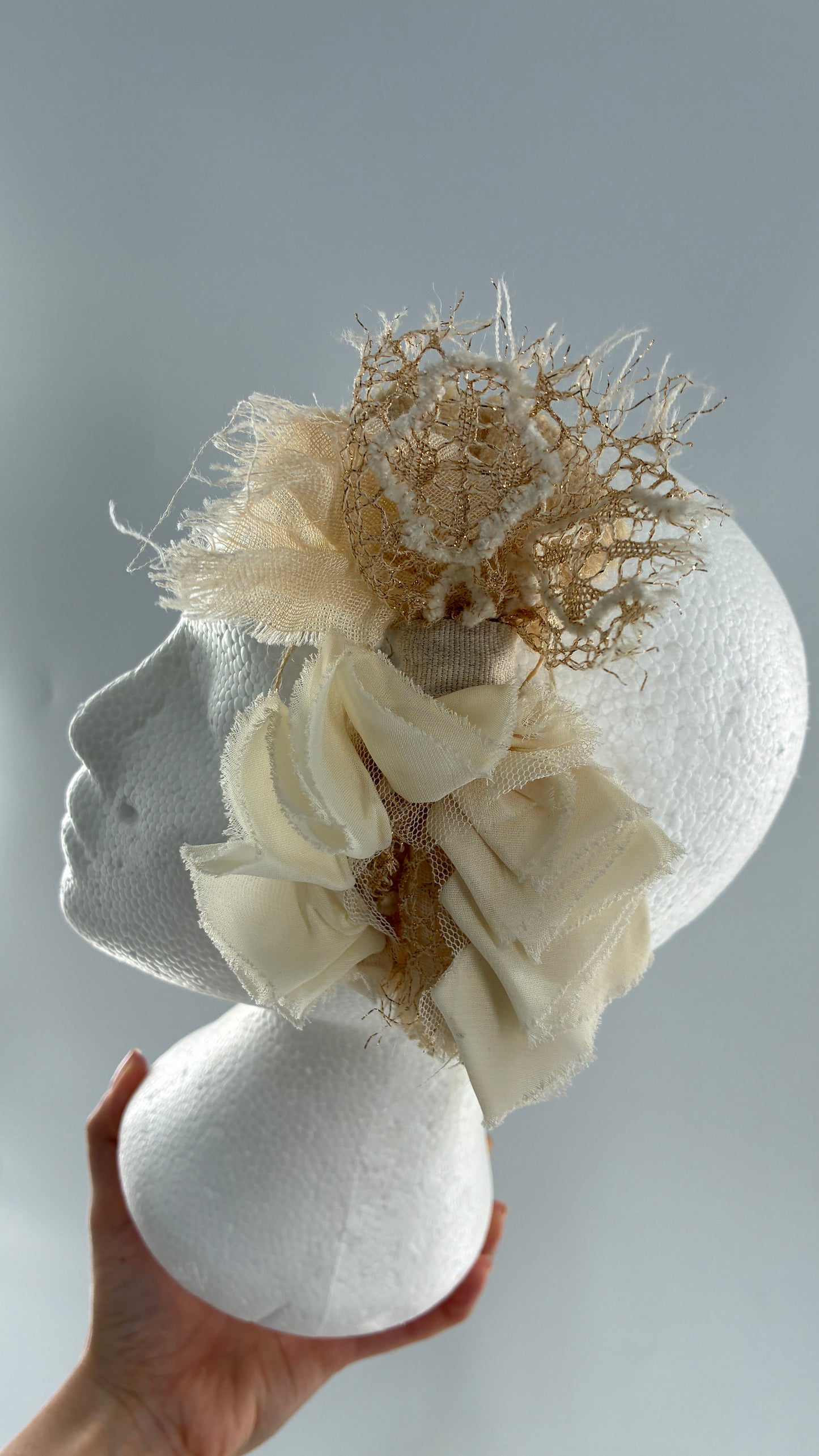 Vintage FARMER Handmade Discrete Headband with Oversized Beige Gold Bow Appliqué