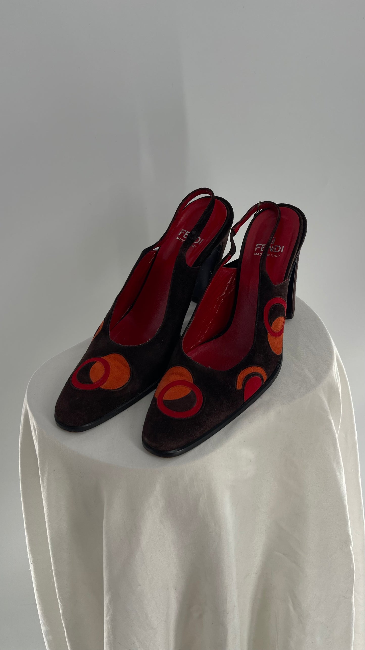 Vintage 1980s FENDI Brown Suede Leather Heel with Abstract Orange/Red Circles and Curved Heel (8)