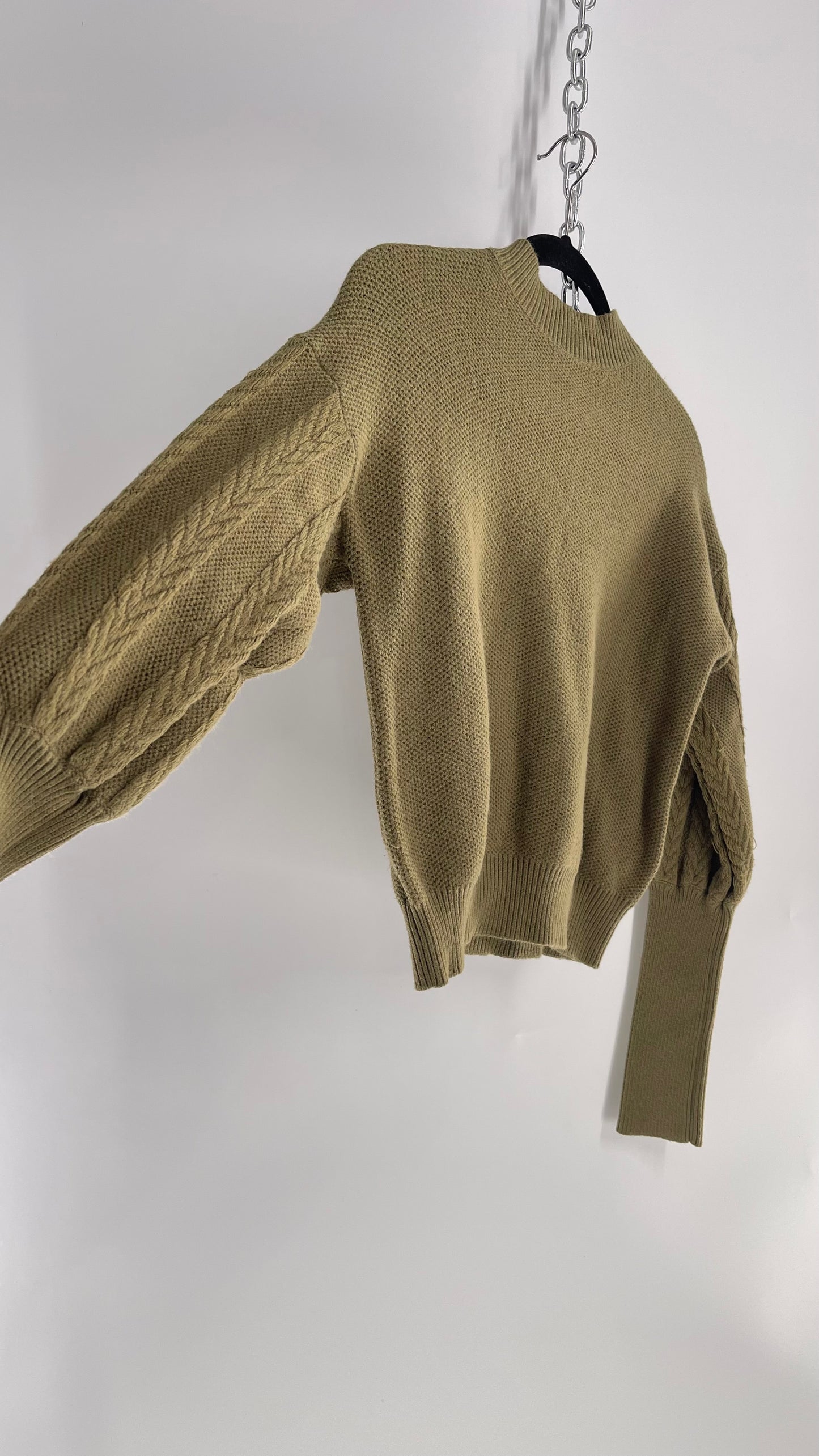 Anthropologie Current Air Los Angeles Thick Knit Green Bishop/Shakespeare Style Sleeve (Small)