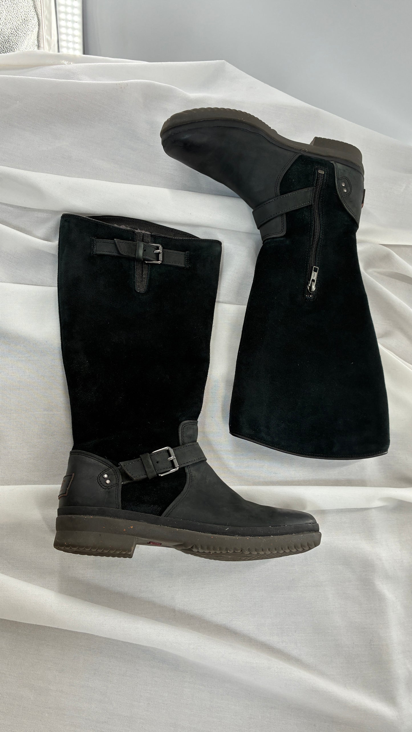 Vintage UGG Thomsen Boots Black Genuine Leather and Suede   (8)