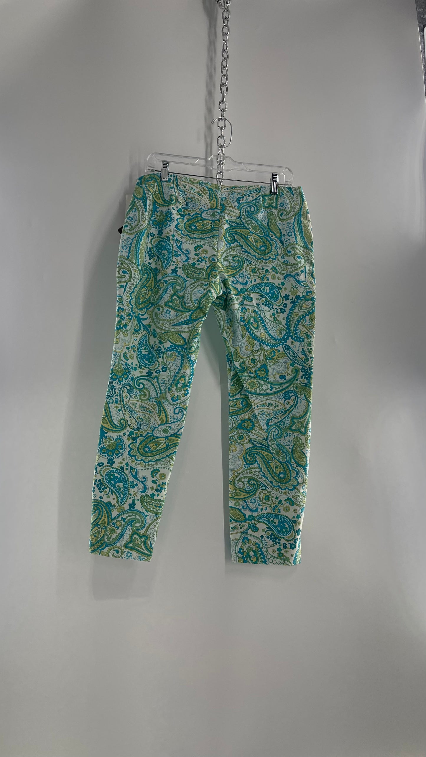 VINTAGE WOMYN Blue Green Paisley Patterned 1990s Capris with Tags Attached (14)