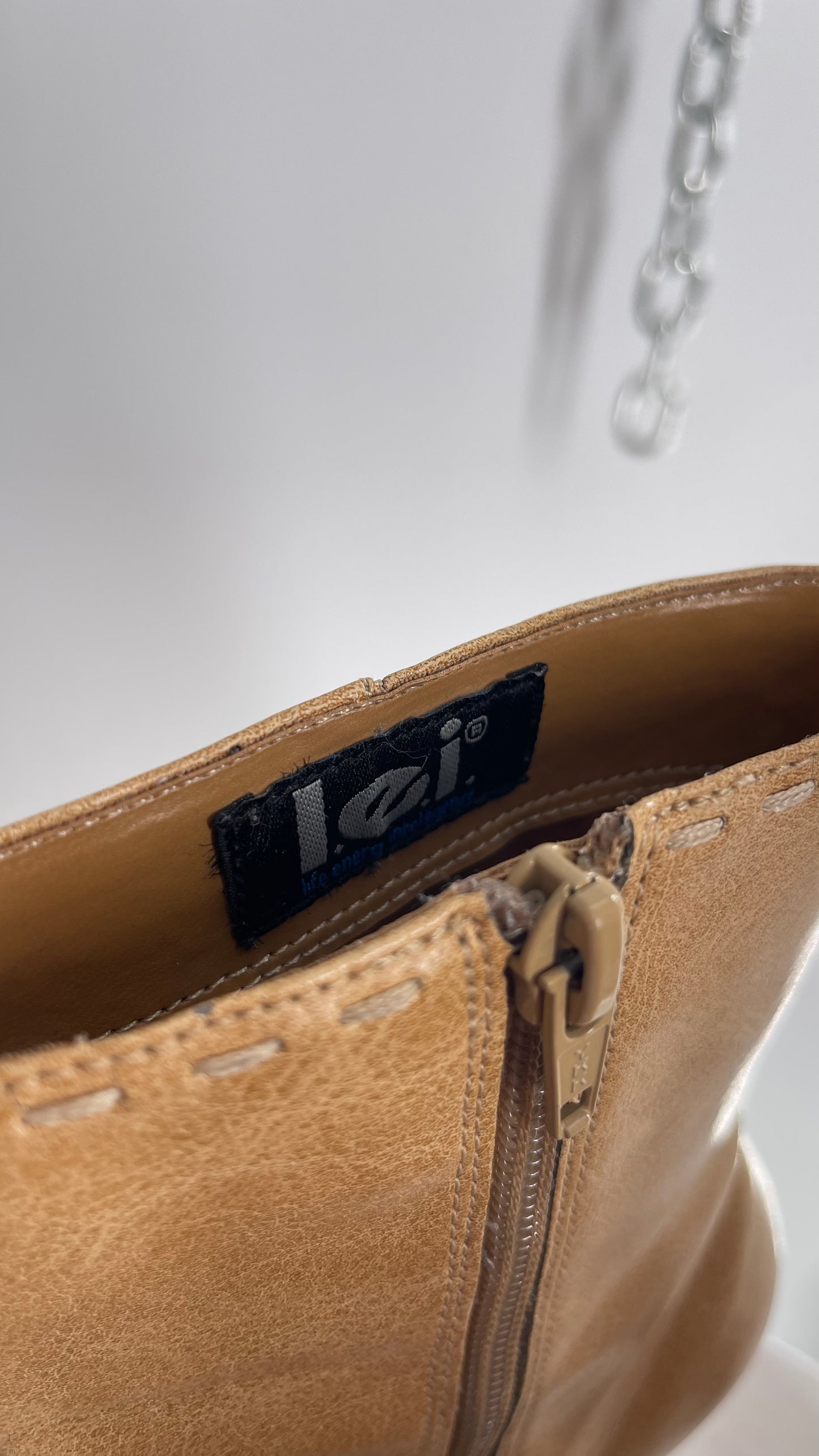 Vintage LEI Tan Square Toe Platform Booties with Stitch Detailing (6.5)