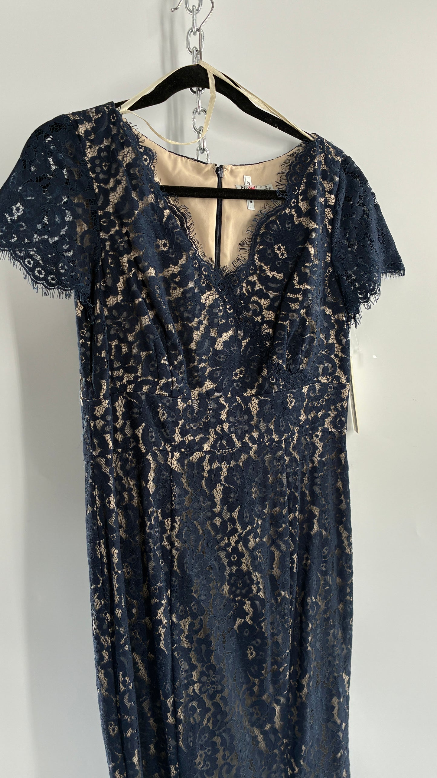 Deadstock Vintage ELIZA J Navy Blue Overlay Lace Full Length Mermaid Style Gown (8)