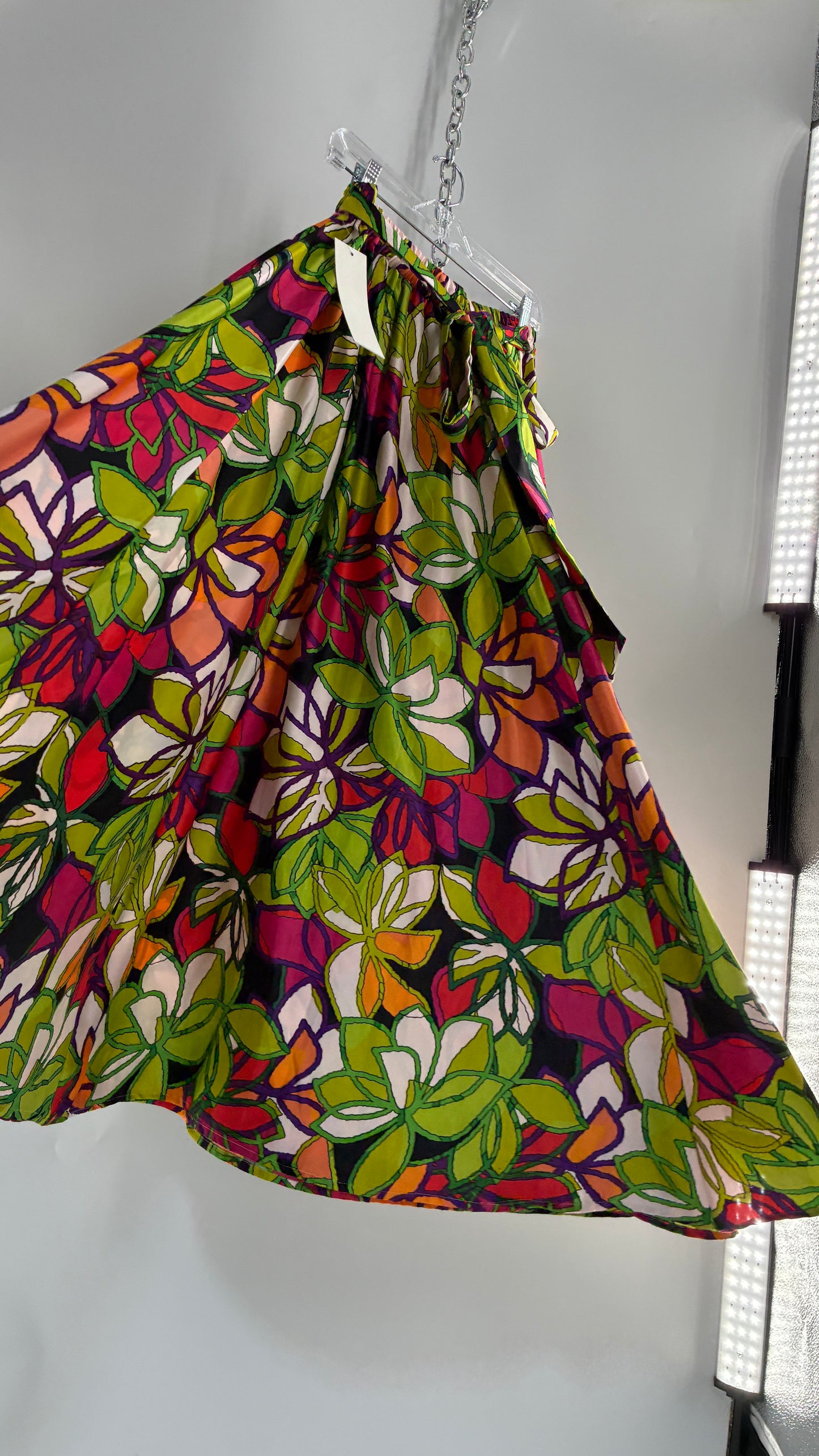 DEJA BLEU Tropical Vibrant Voluminous Maxi Skirt with Tags Attached (Large)