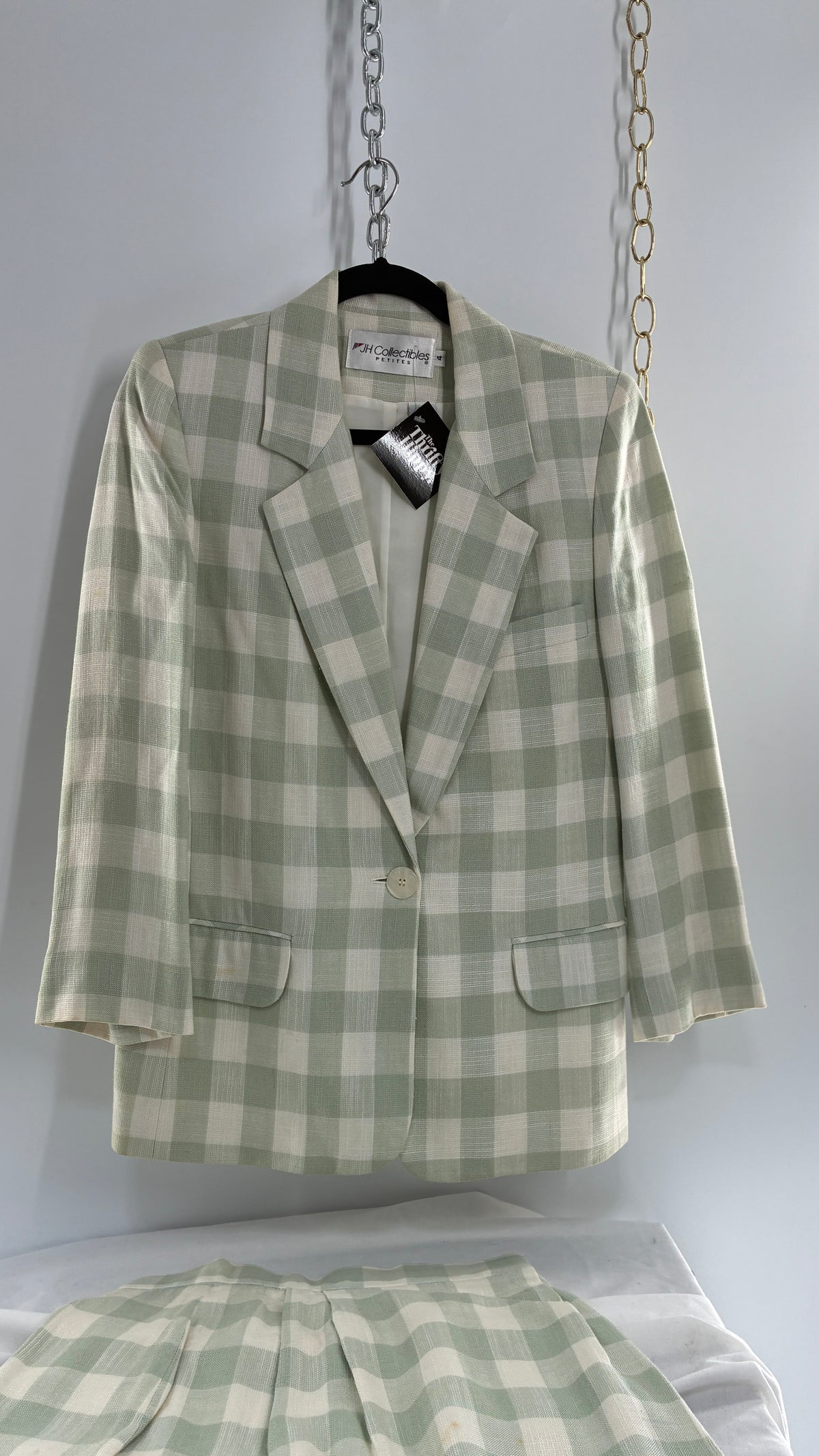 Vintage JH COLLECTIBLES 100% Rayon, Sage Gingham Suit Set (6 Skirt, 4 Blazer)