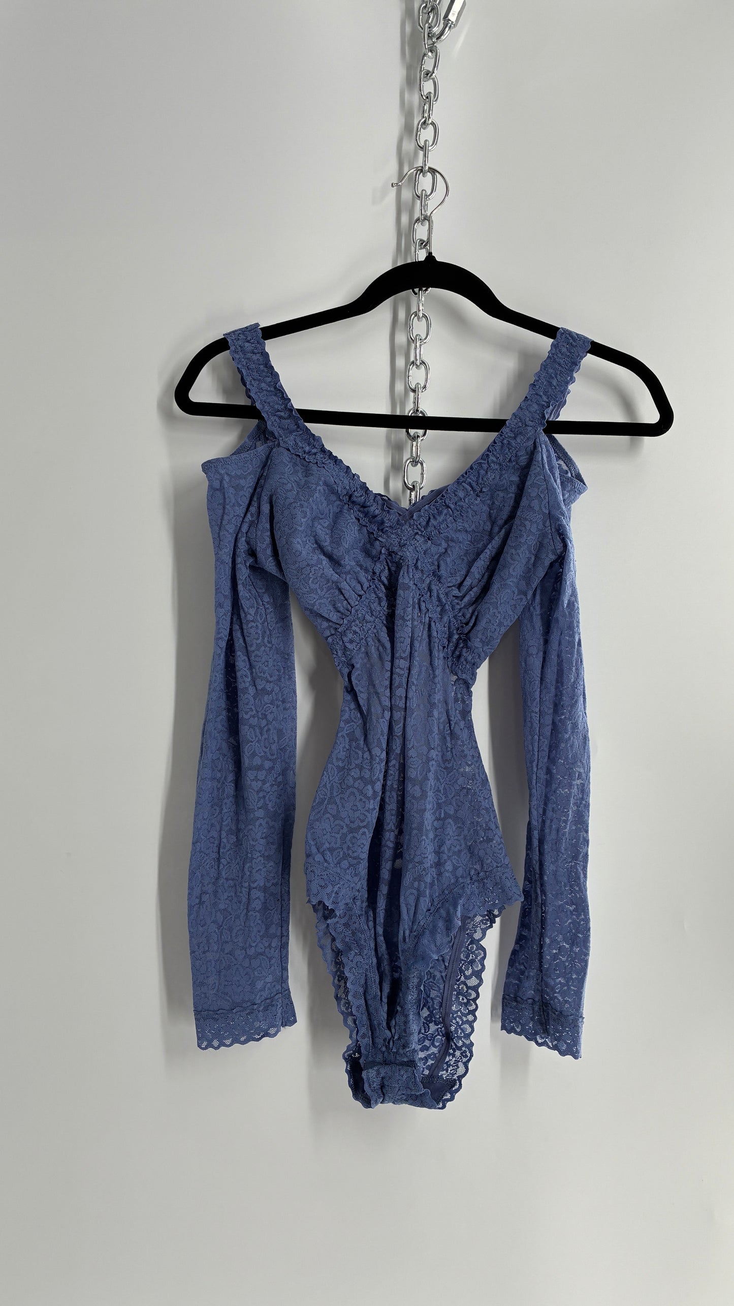 AERIE Periwinkle Blue Long Sleeve Cold Shoulder Open Back Lace Bodysuit (Large)