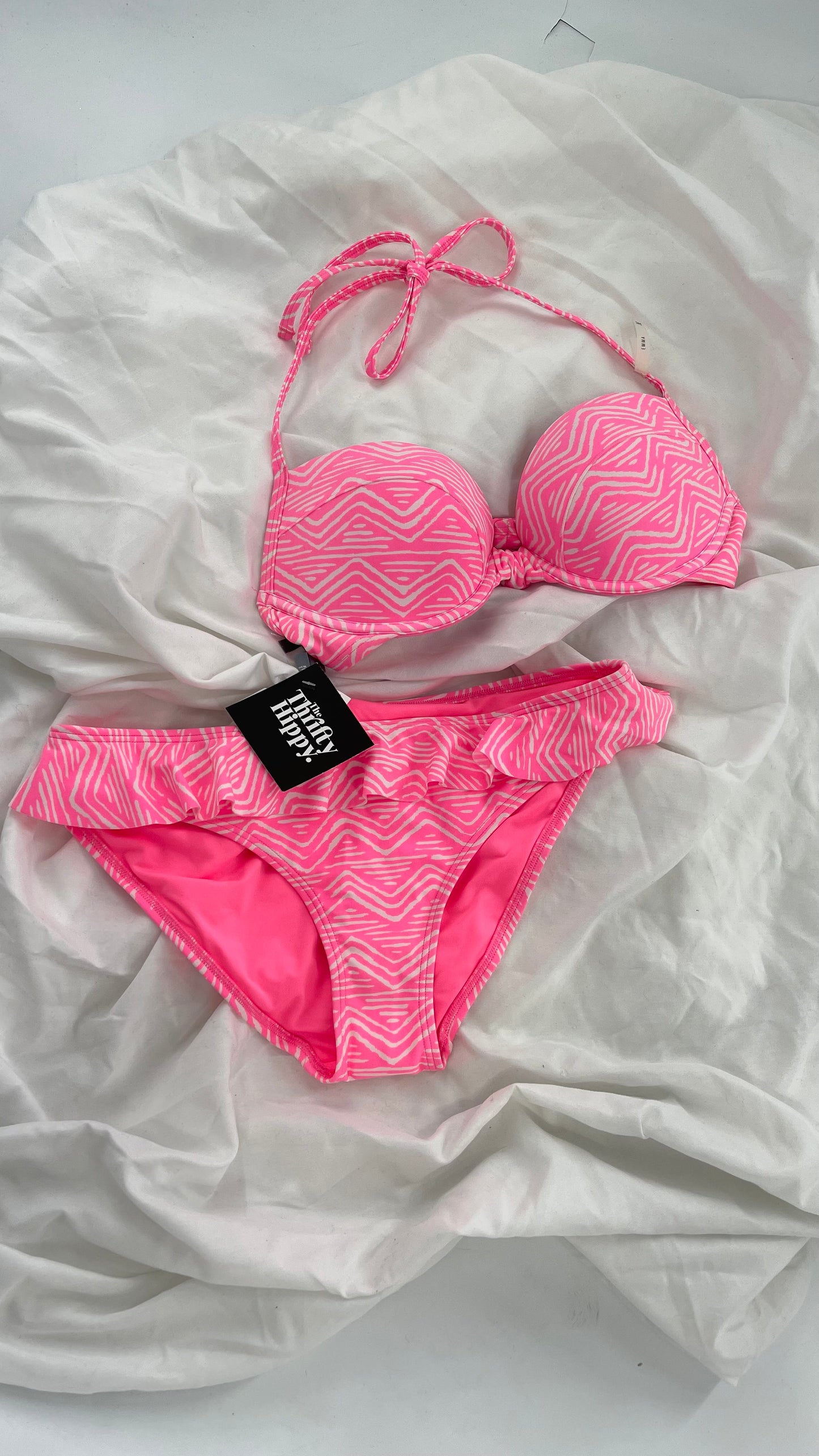 AERIE Pink Swim Set with Padded Underwire Top and Ruffled Bottoms (34C/M)