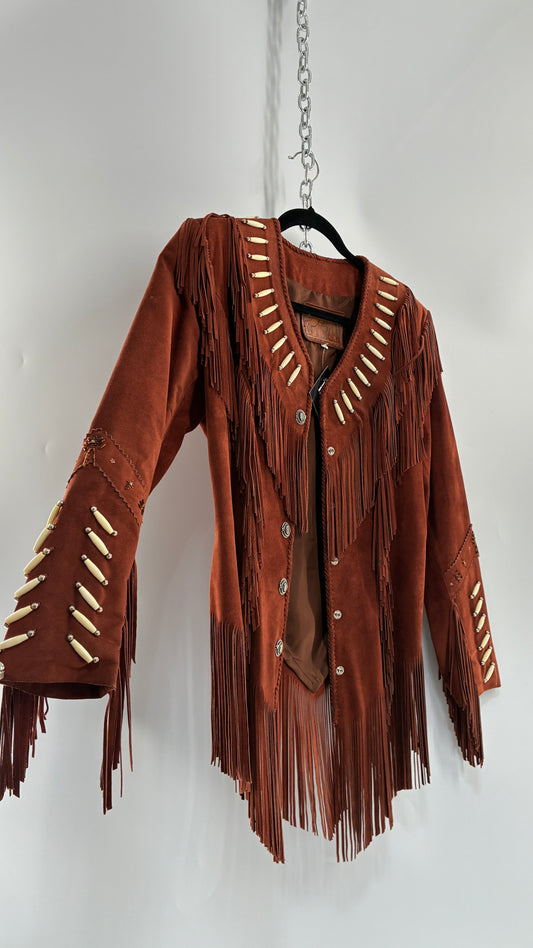 Vintage 1970s Suede Made in Old Senora Mexico Rust Thick Heavy Duty Suede Leather Jacket with Pointed Hemline, Beaded Details and Fringe Design (8)