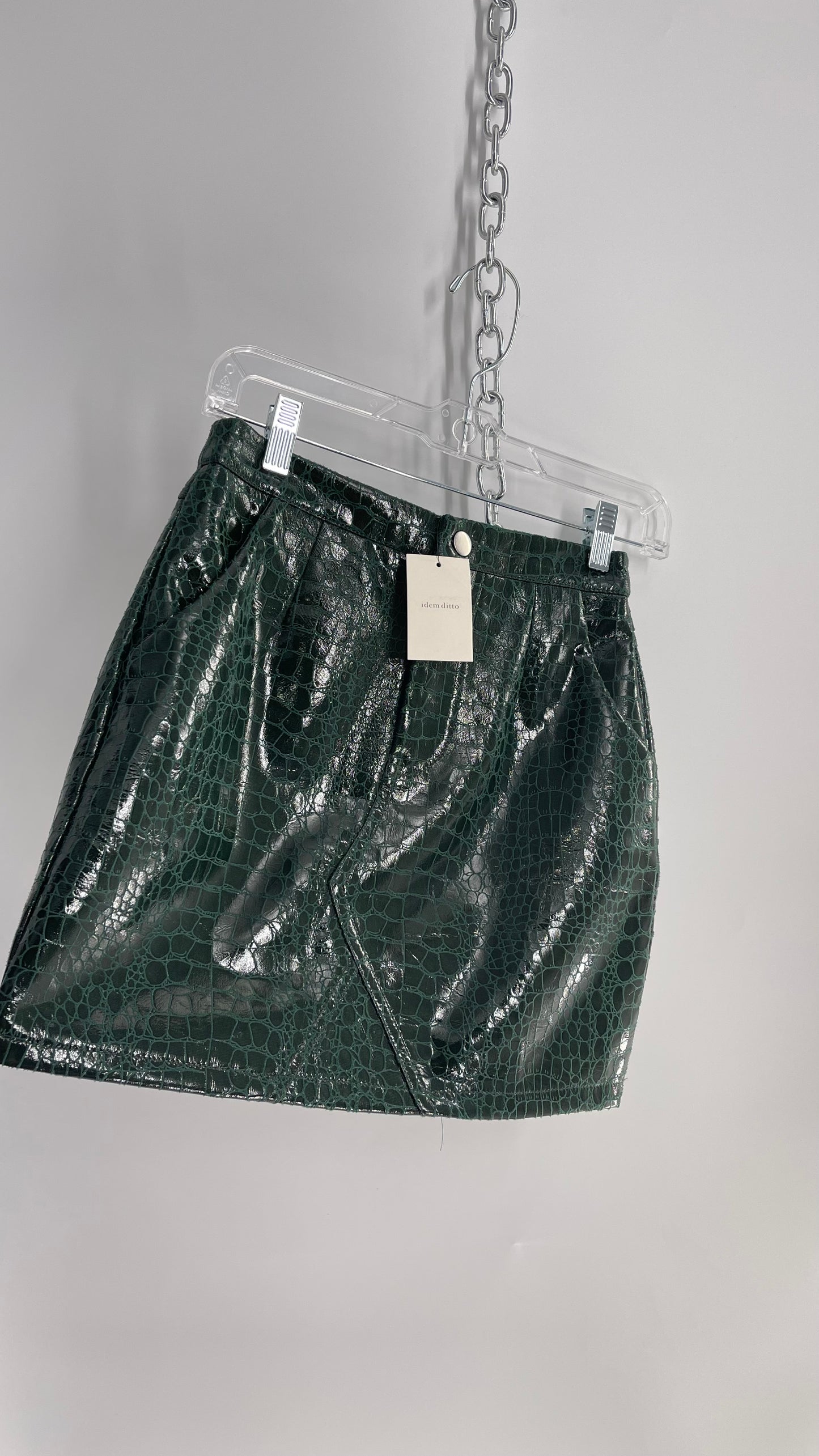 idem ditto Emerald Green Snake Embossed Vegan Patent Leather Mini Skirt with Tags Attached (Small)