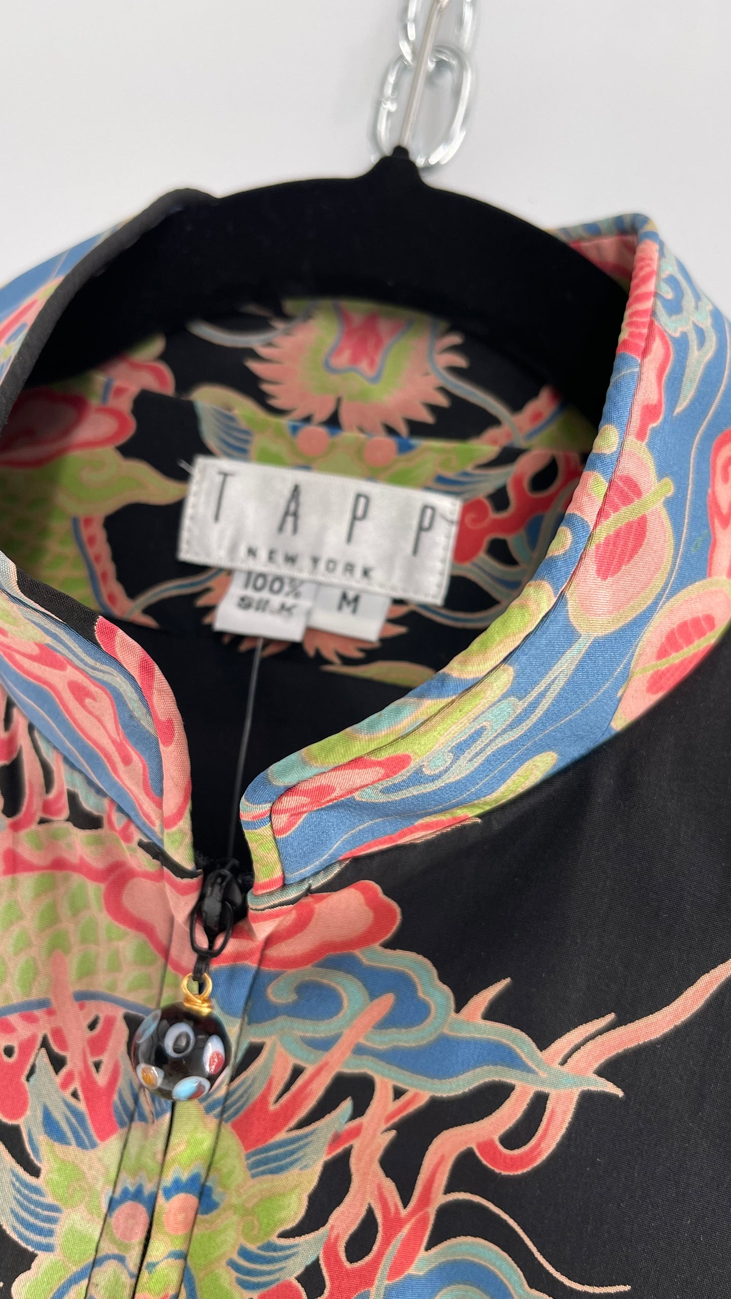 Vintage 1990s TAPP NEW YORK 100% Dragon Graphic Zip Front Crop Sleeveless Vest Top Silk (Medium)