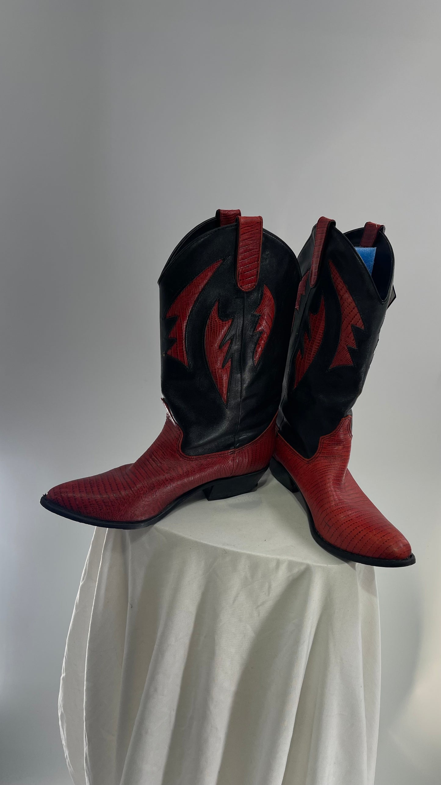 Vintage DOLCIS Red and Black Leather Cowboy Boots (8)