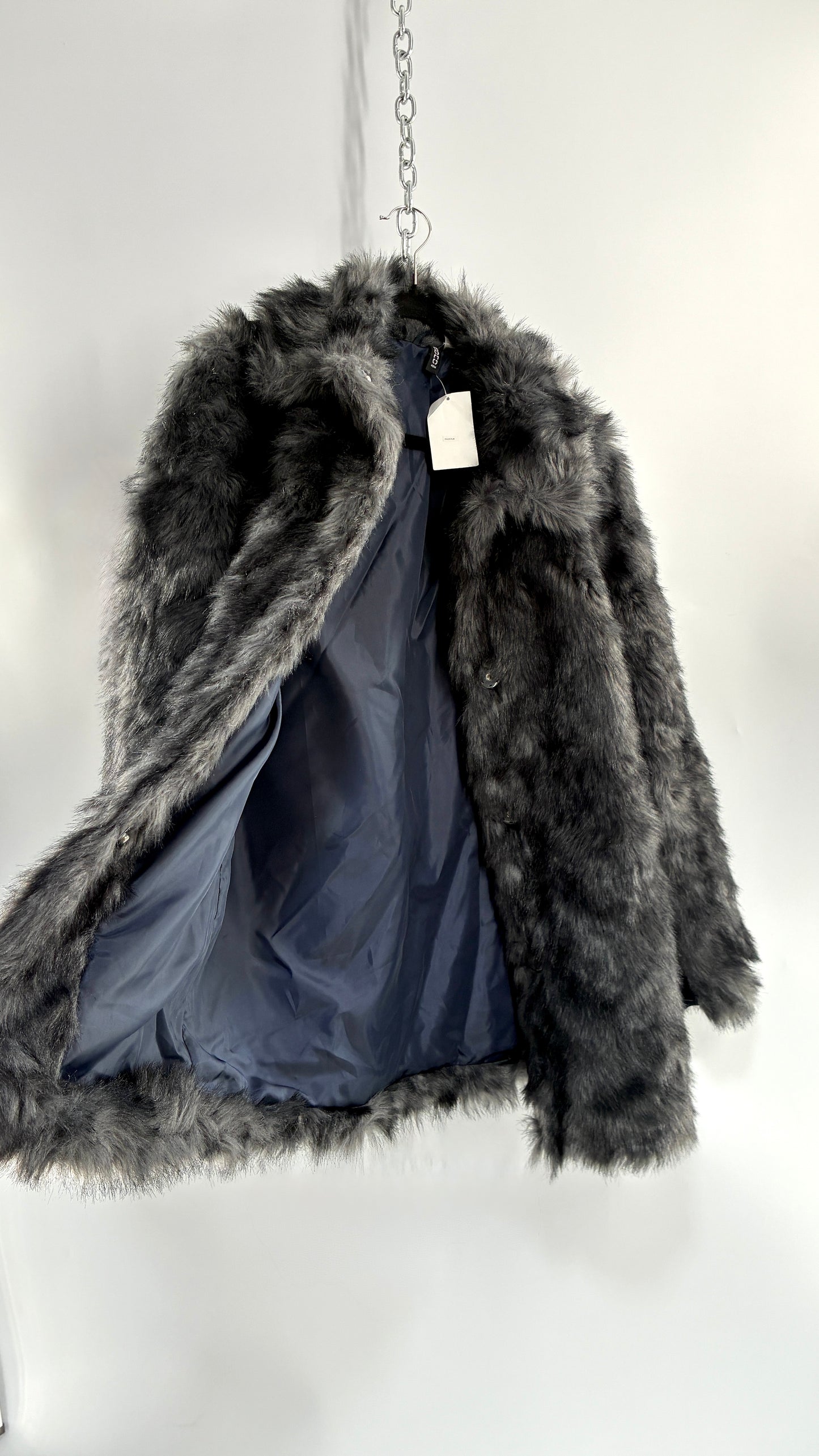 H&M Grey Boxy Fur Coat with Tags Attached (10)