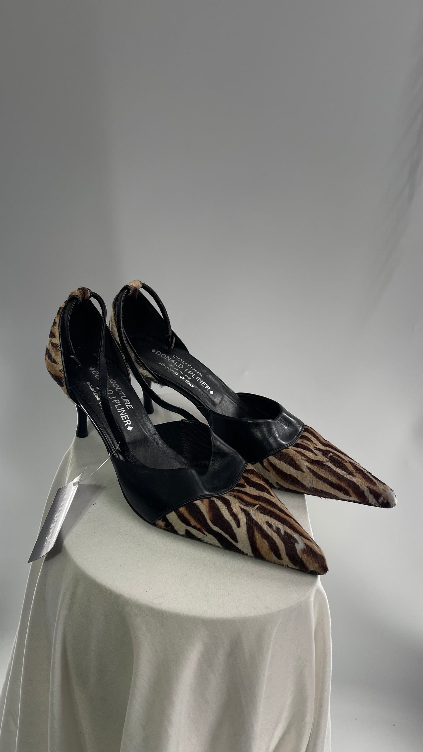 Vintage DONALD J PLINER Couture Pony-Style Calf Leather Pointed Toe Heels (9.5)