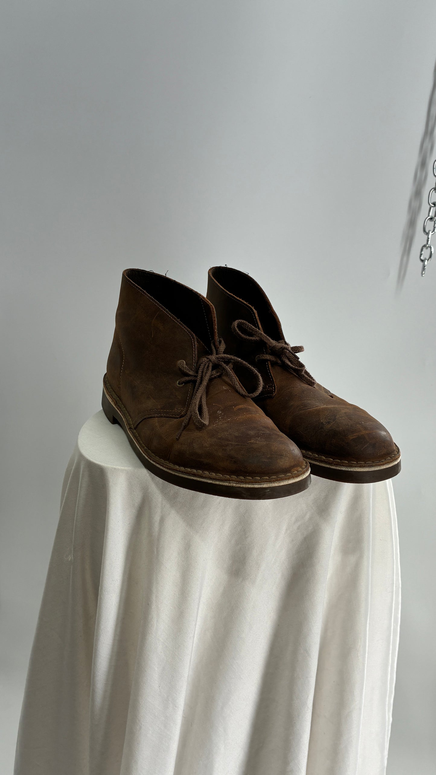 CLARKS Brown Leather Men’s Bushacre Chukka Boots (10.5)
