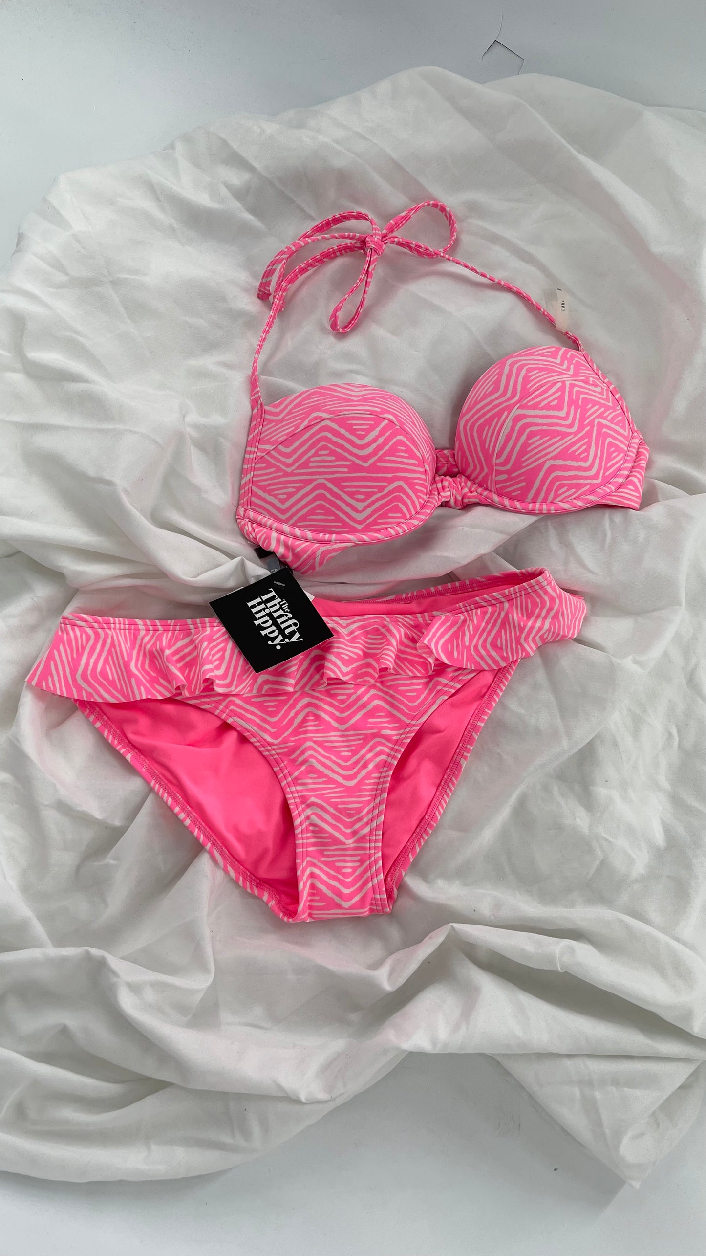 AERIE Pink Swim Set with Padded Underwire Top and Ruffled Bottoms (34C/M)