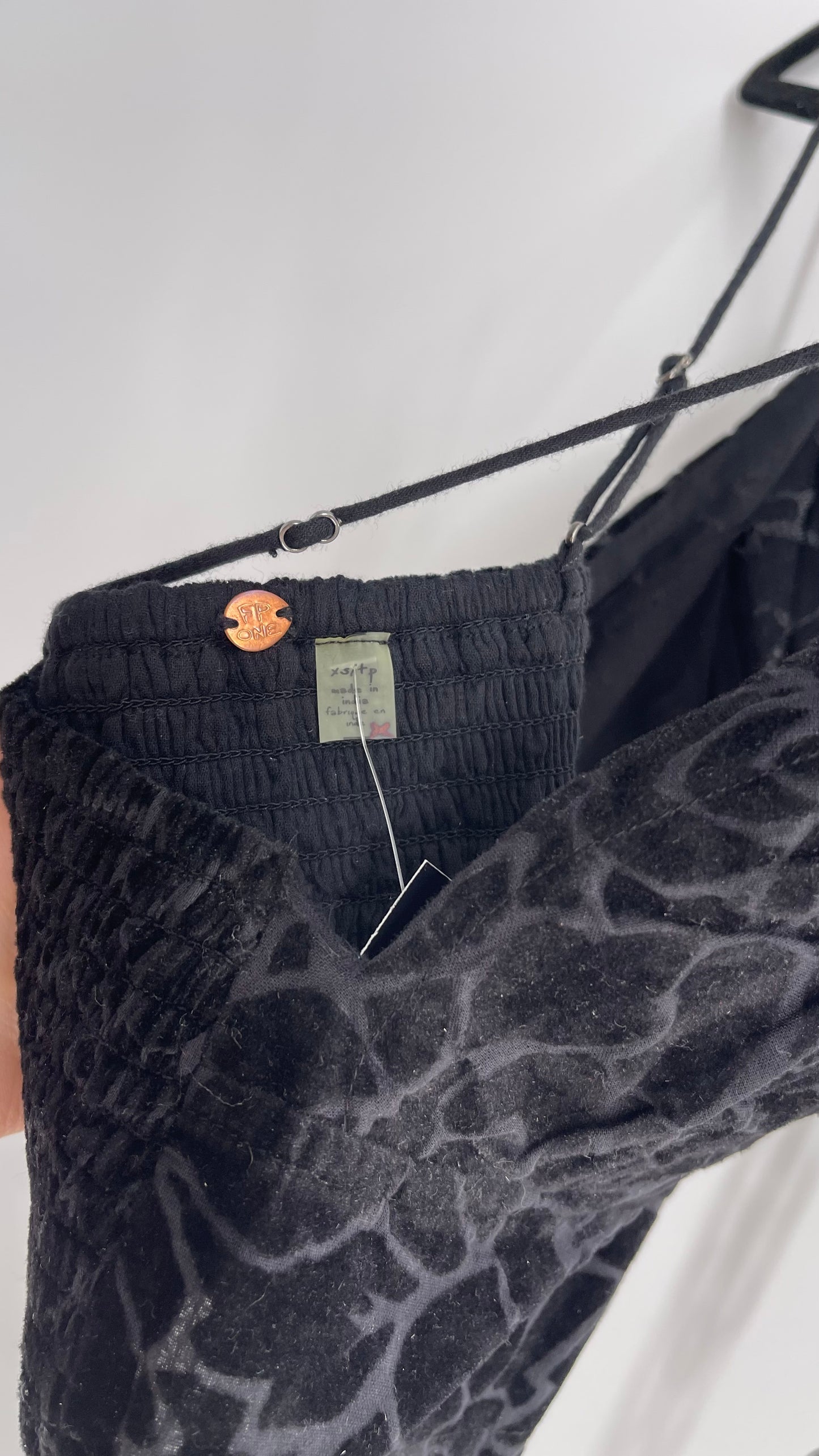 Free People Velvet Giraffe Texture Print Bralette Black (XS)